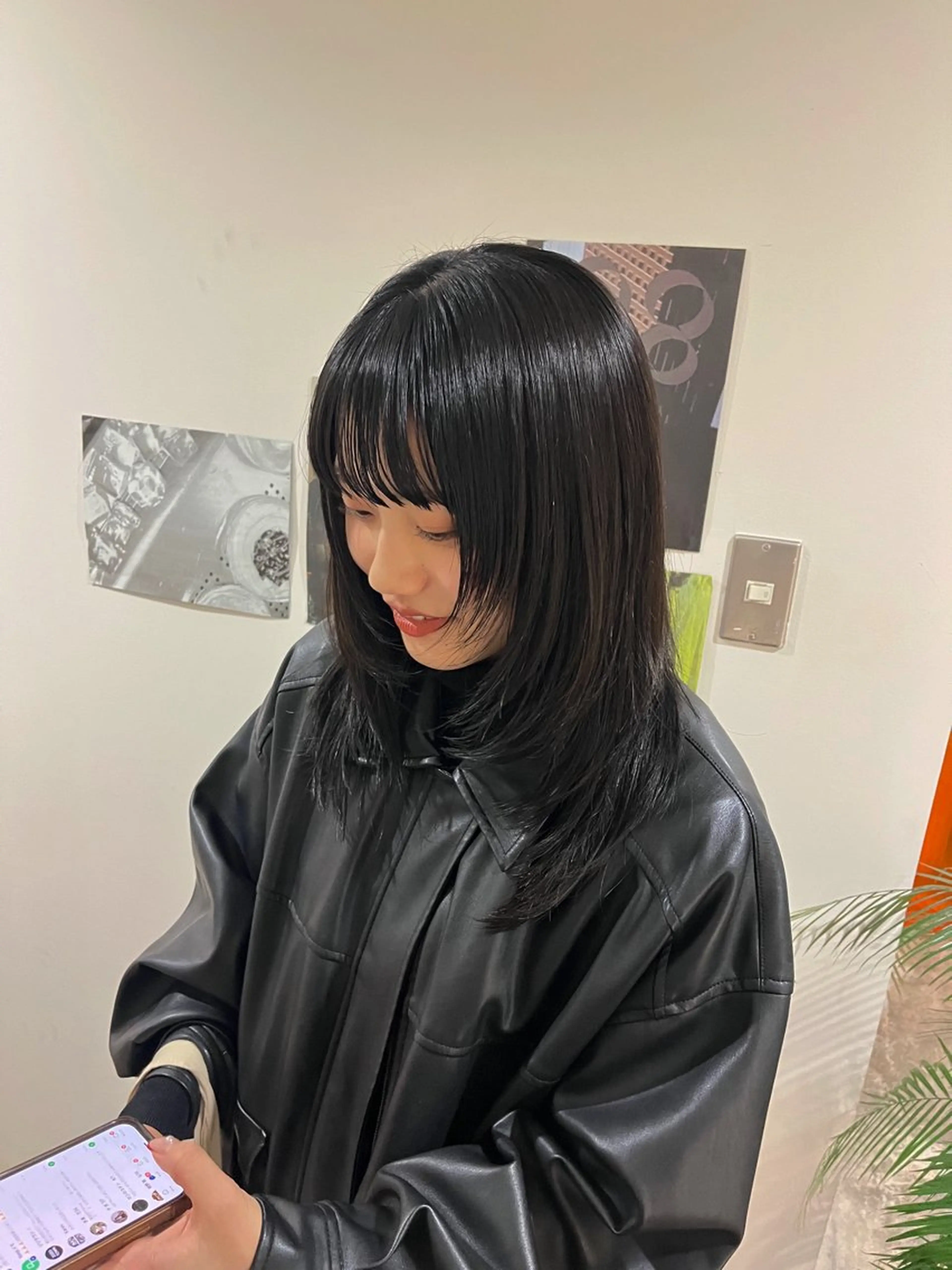 ミディアム 🟡ひろの/ツヤ カラー/髪質改善🟡のヘアスタイル