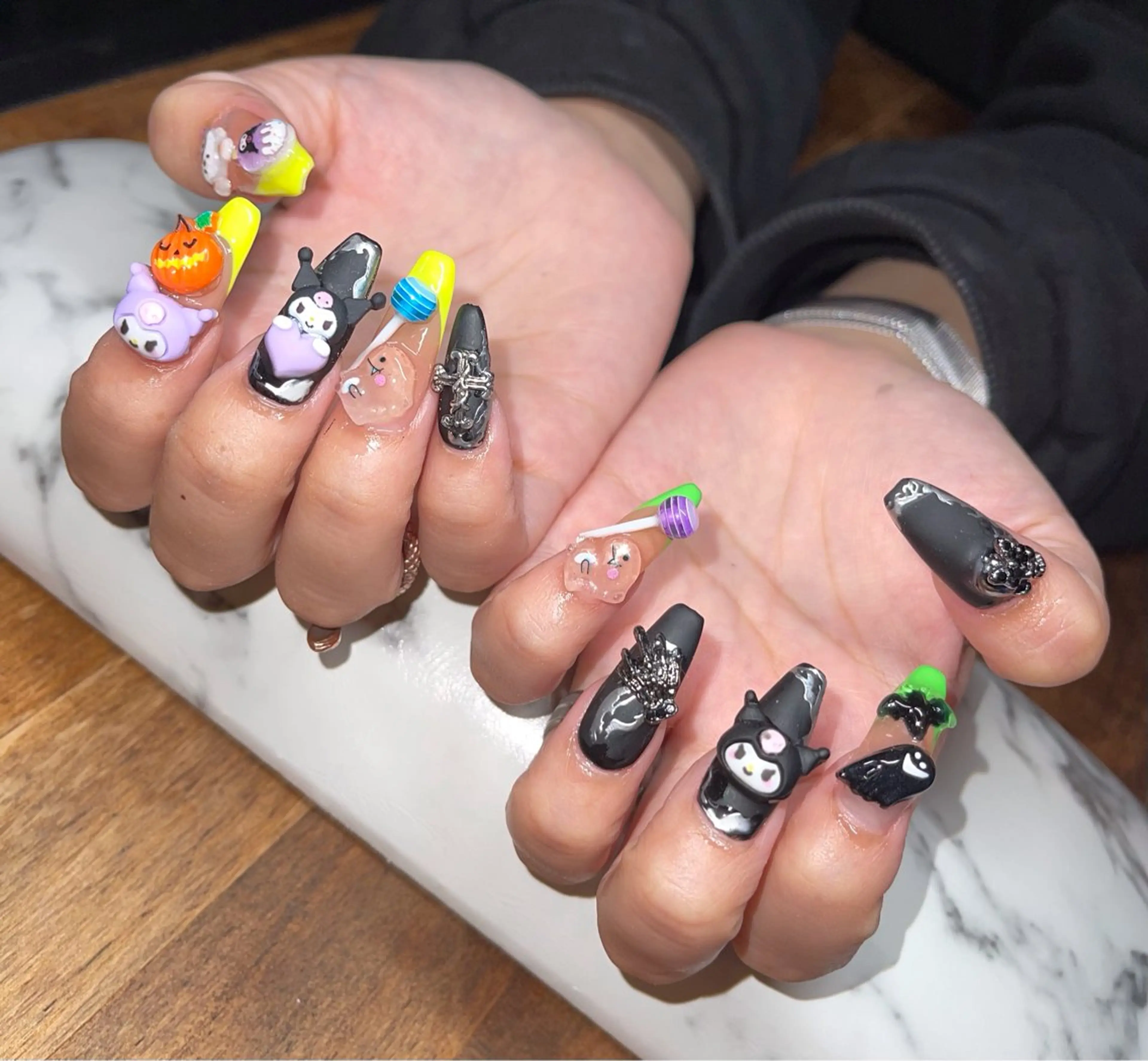 ネイル 美:LOVE Nail所属・Nail Lienのネイルデザイン