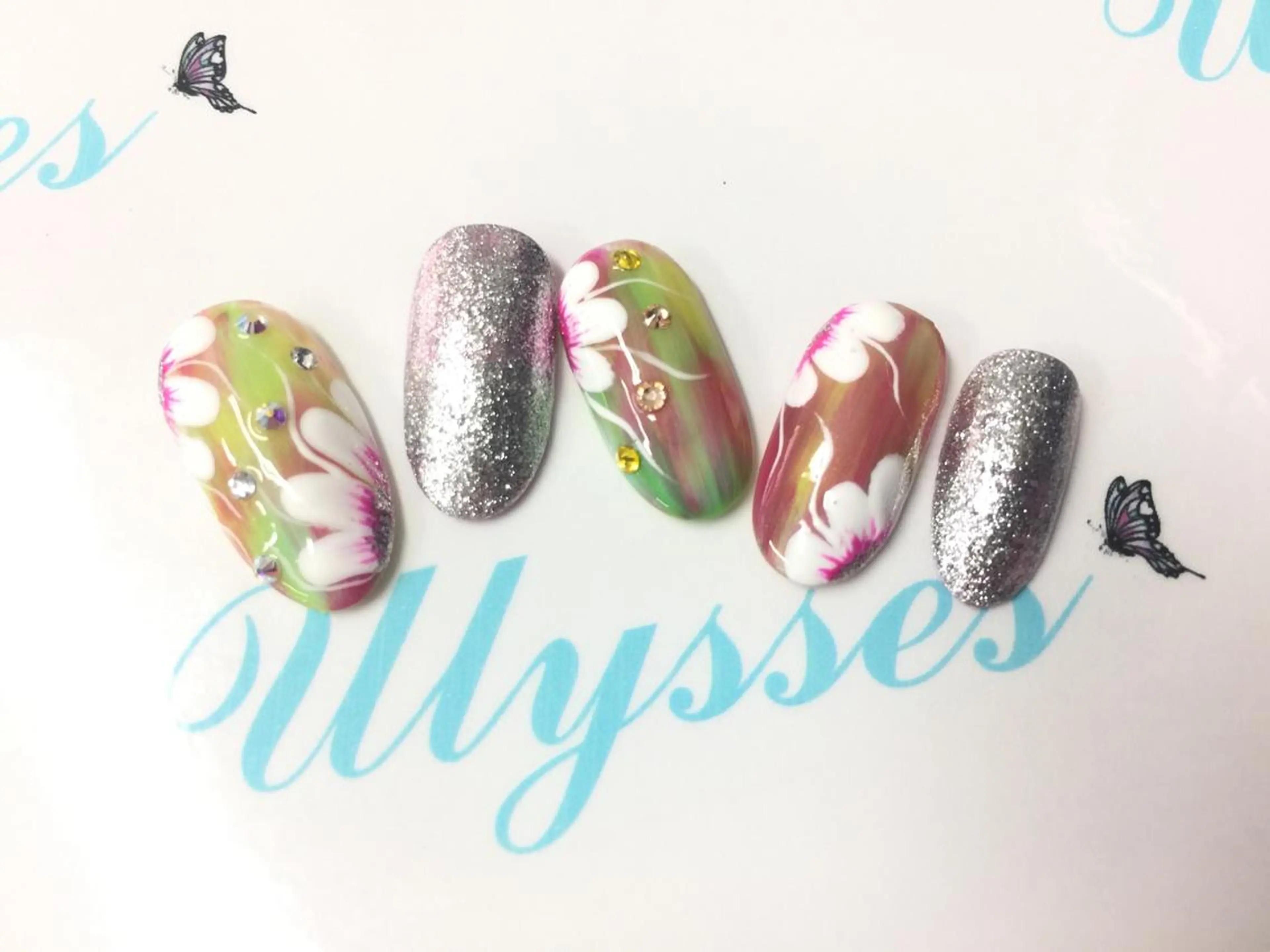 ネイル アートネイル フラワーネイル ユリシスネイル 担当近藤のネイルデザイン