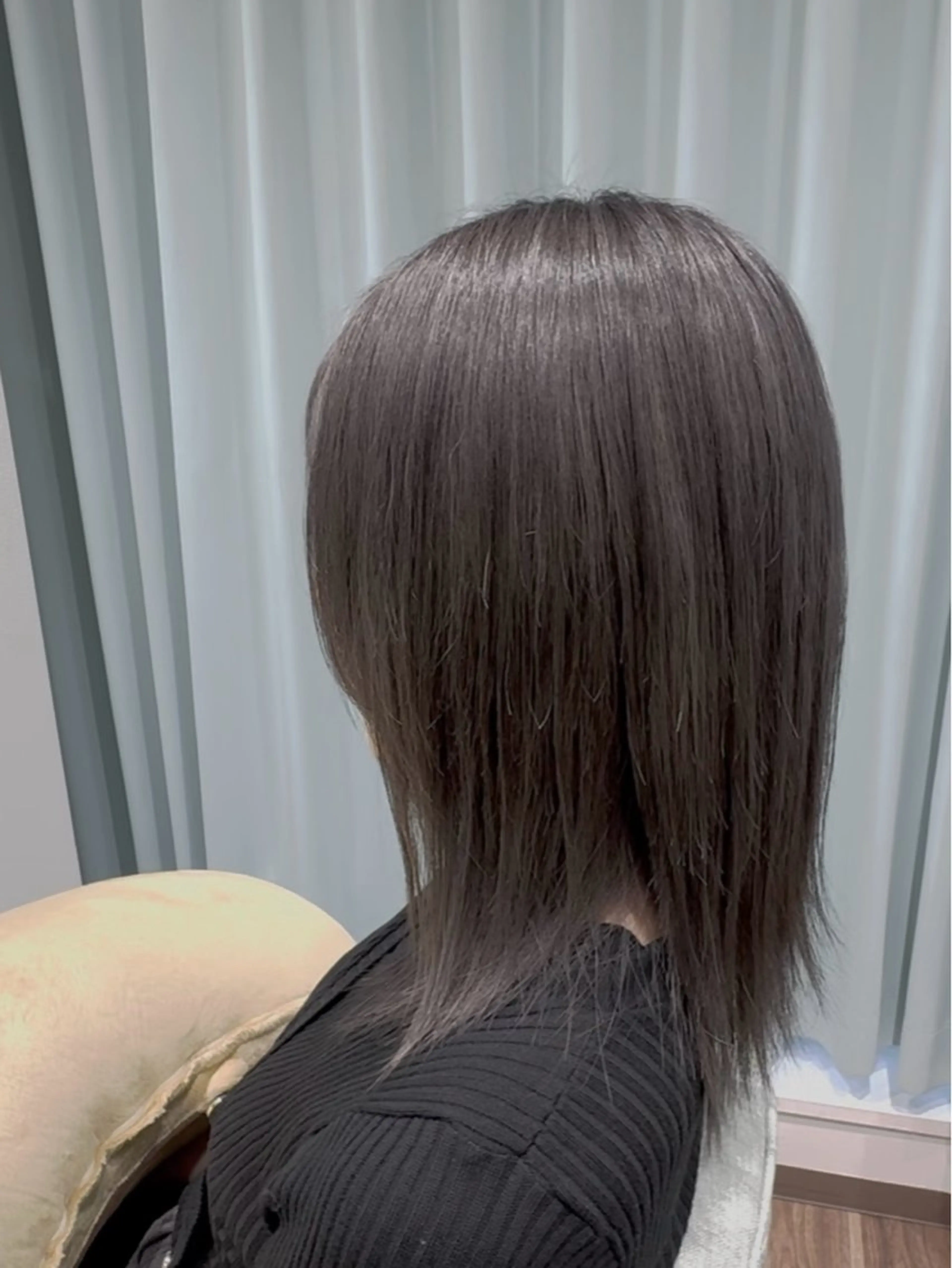 ミディアム カラー ダークグレー グレージュ ヘアカラー Ruset所属・ハイトーン/ボブ特化 /美髪矯正/SOMAのヘアスタイル