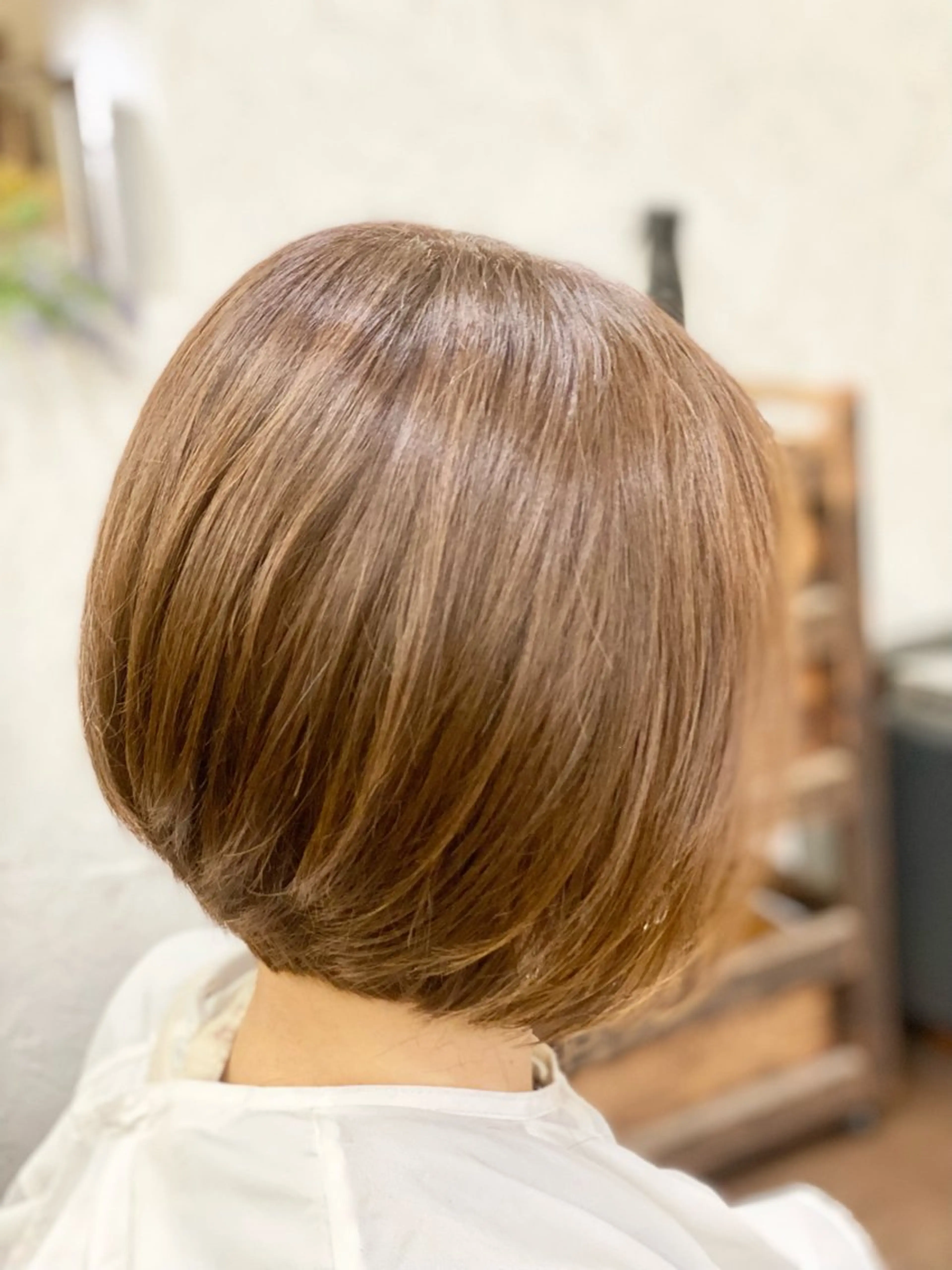 ショート カラー ing's・hair イングス・ヘアーのヘアスタイル