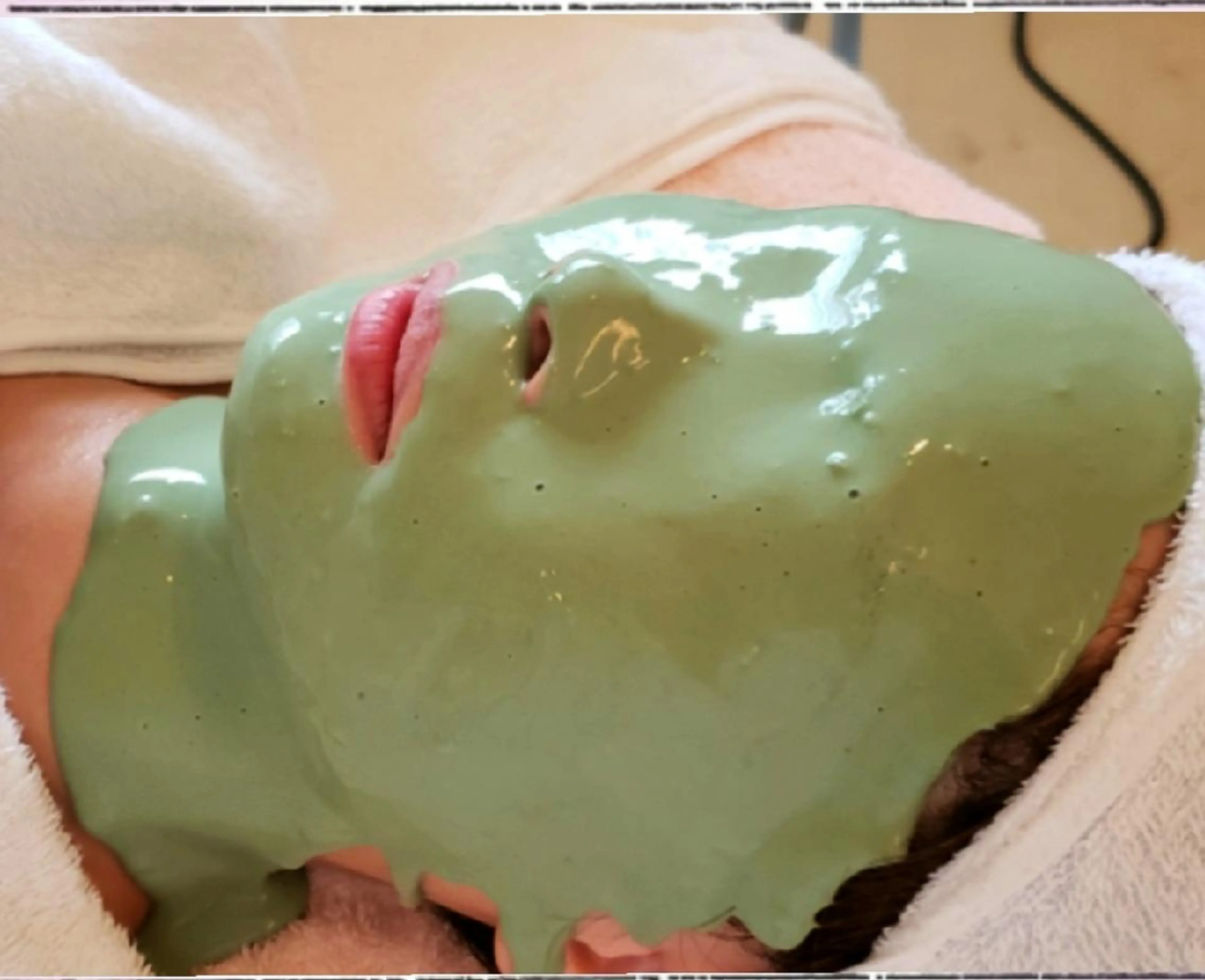 (肌荒れニキビを防ぎ悩みの現れにくい肌へ)ビューネケアパック＋アドバンスコースの写真