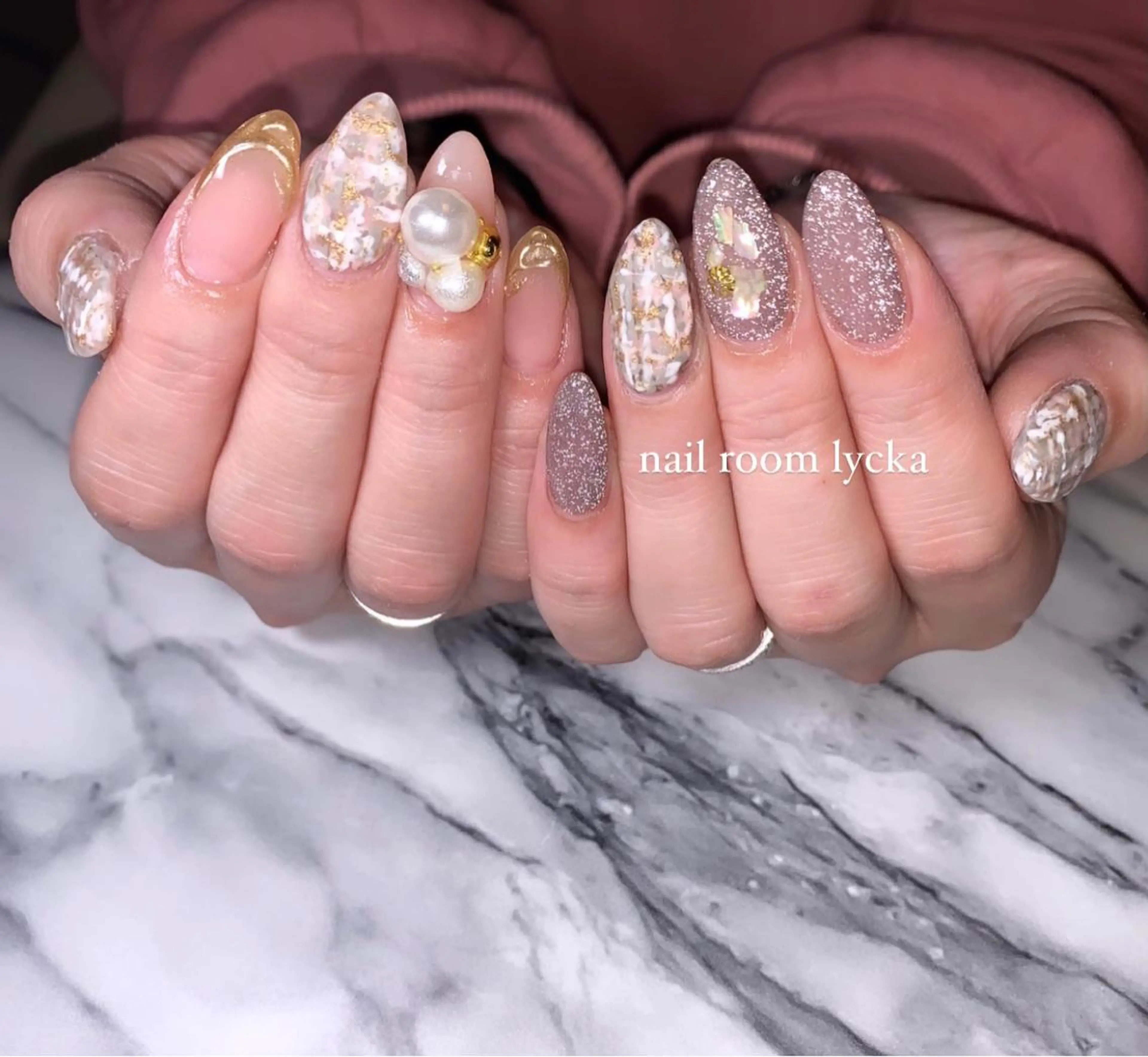 ネイル ﾈｲﾙﾙｰﾑﾘｯｶ 𝐦𝐚𝐲𝐮のネイルデザイン