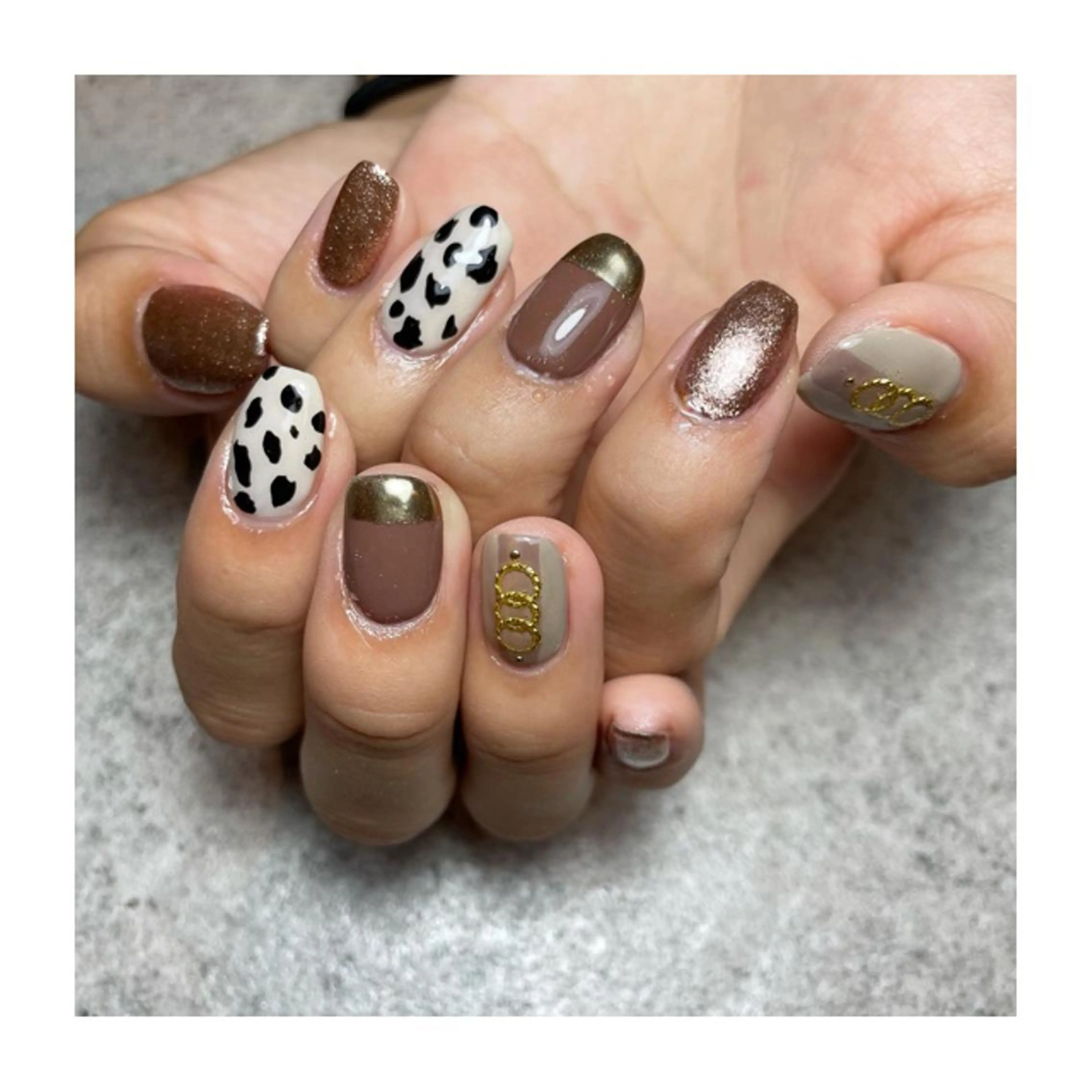 ネイル 駒月 明日香の眉毛・アイブロウイメージ