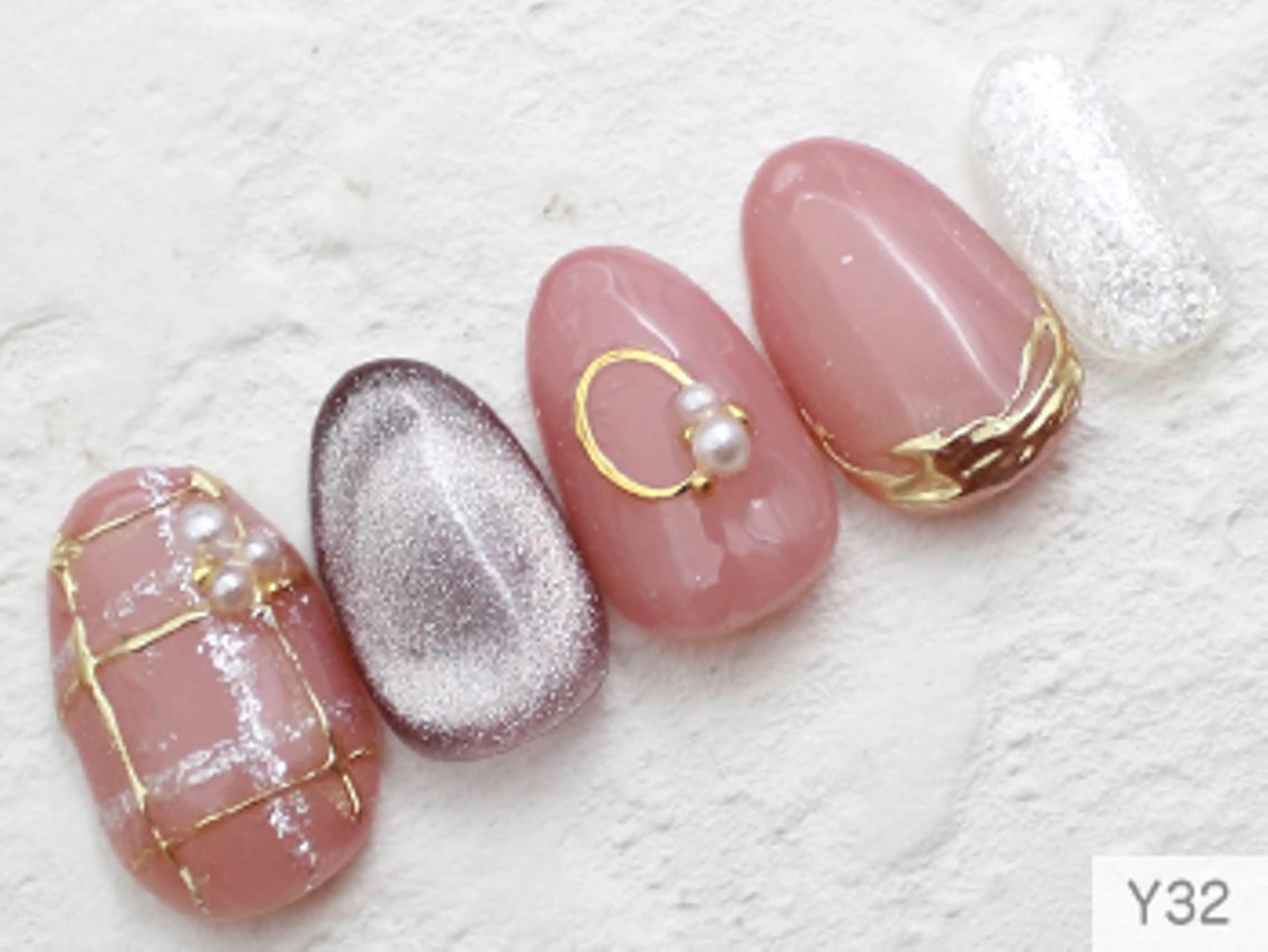 ネイル アートネイル ジェルネイル マグネットネイル ネイル nanのネイルデザイン