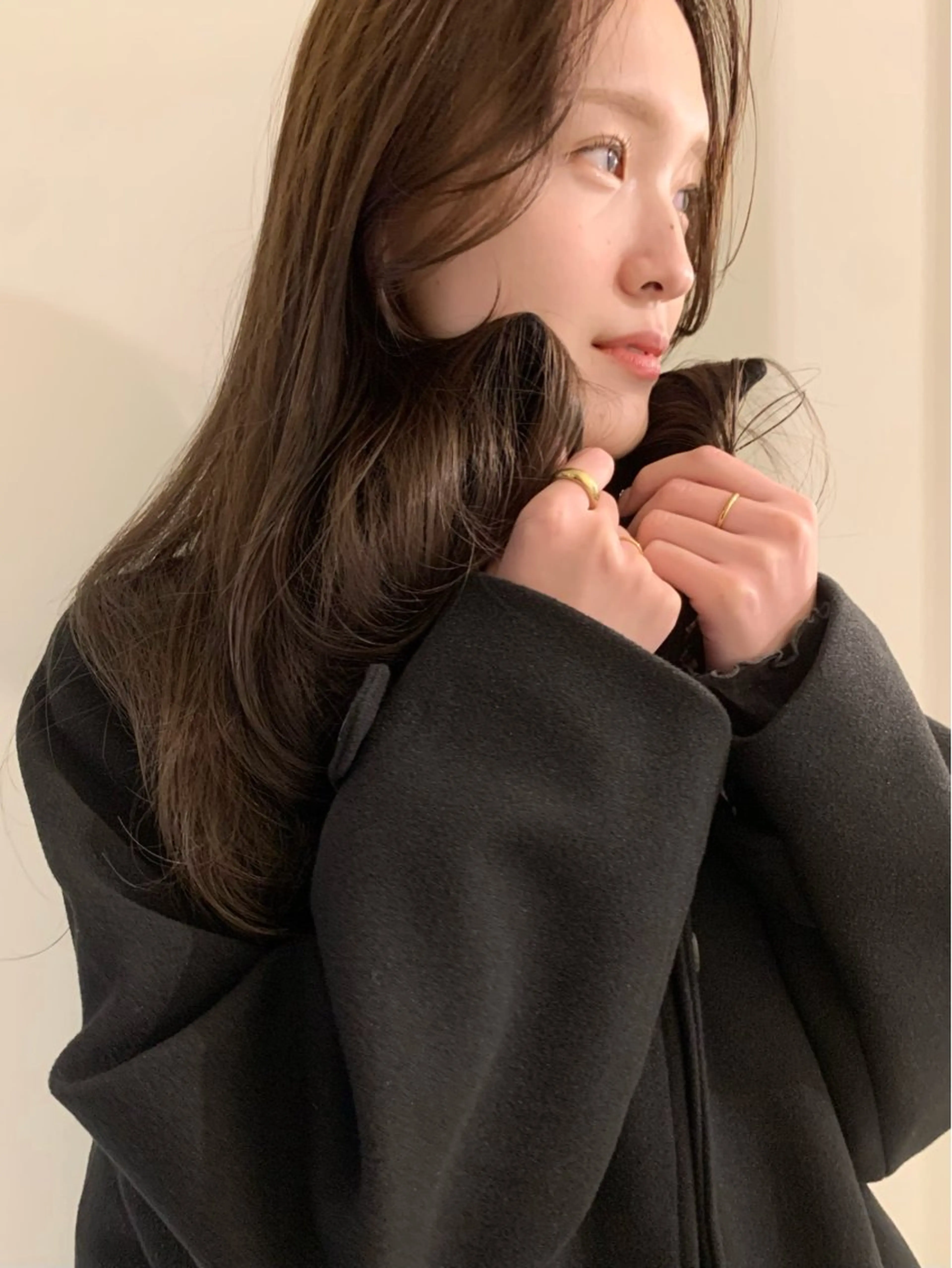 ロング カラー ベージュカラー レイヤーカット カット ヘアカラー トリートメント 落合希 Olivebeigeのヘアスタイル