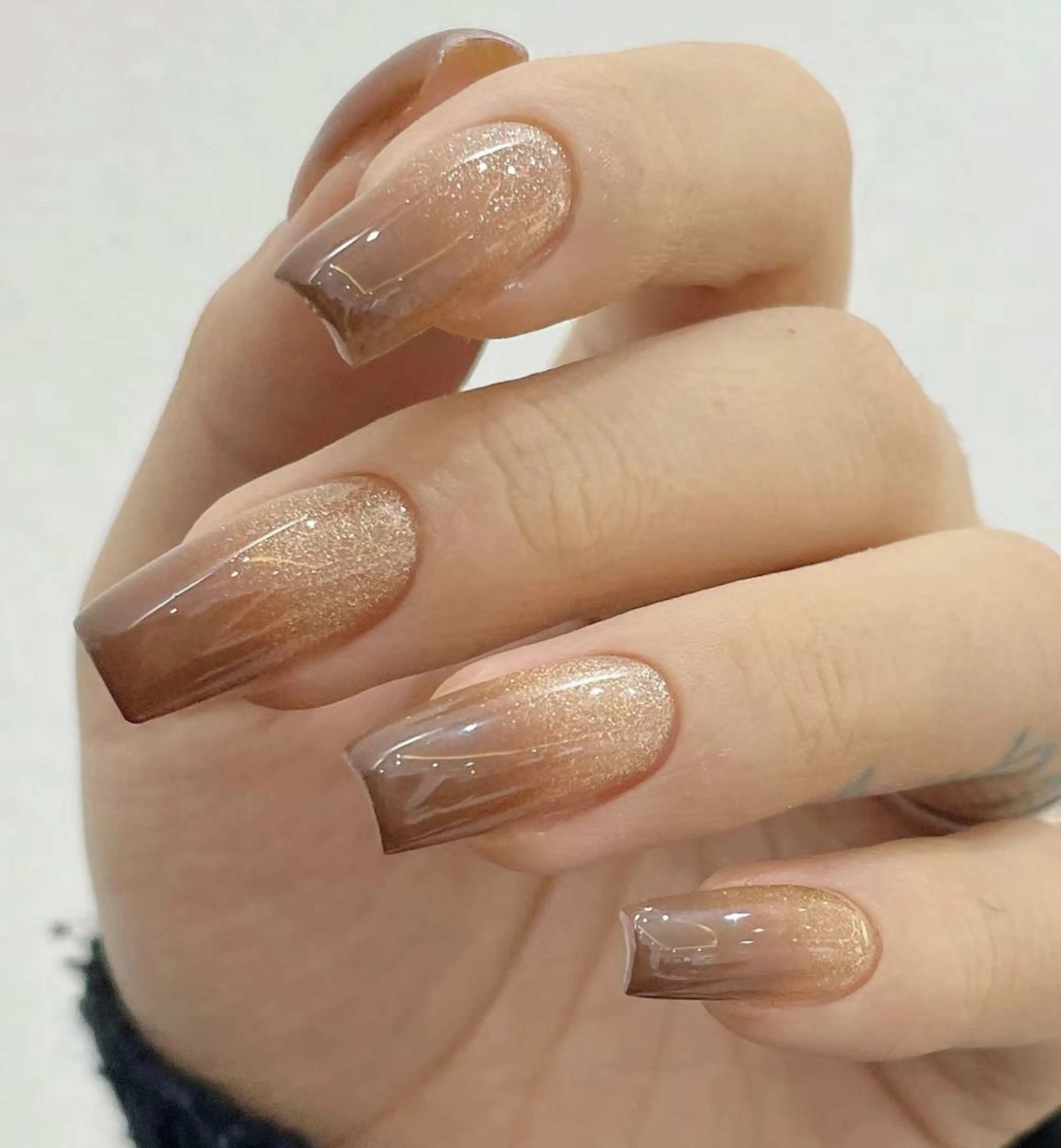 ネイル アートネイル 長さ出し ネイルチップ 💗キラネイル💗 モチ最高のネイルデザイン