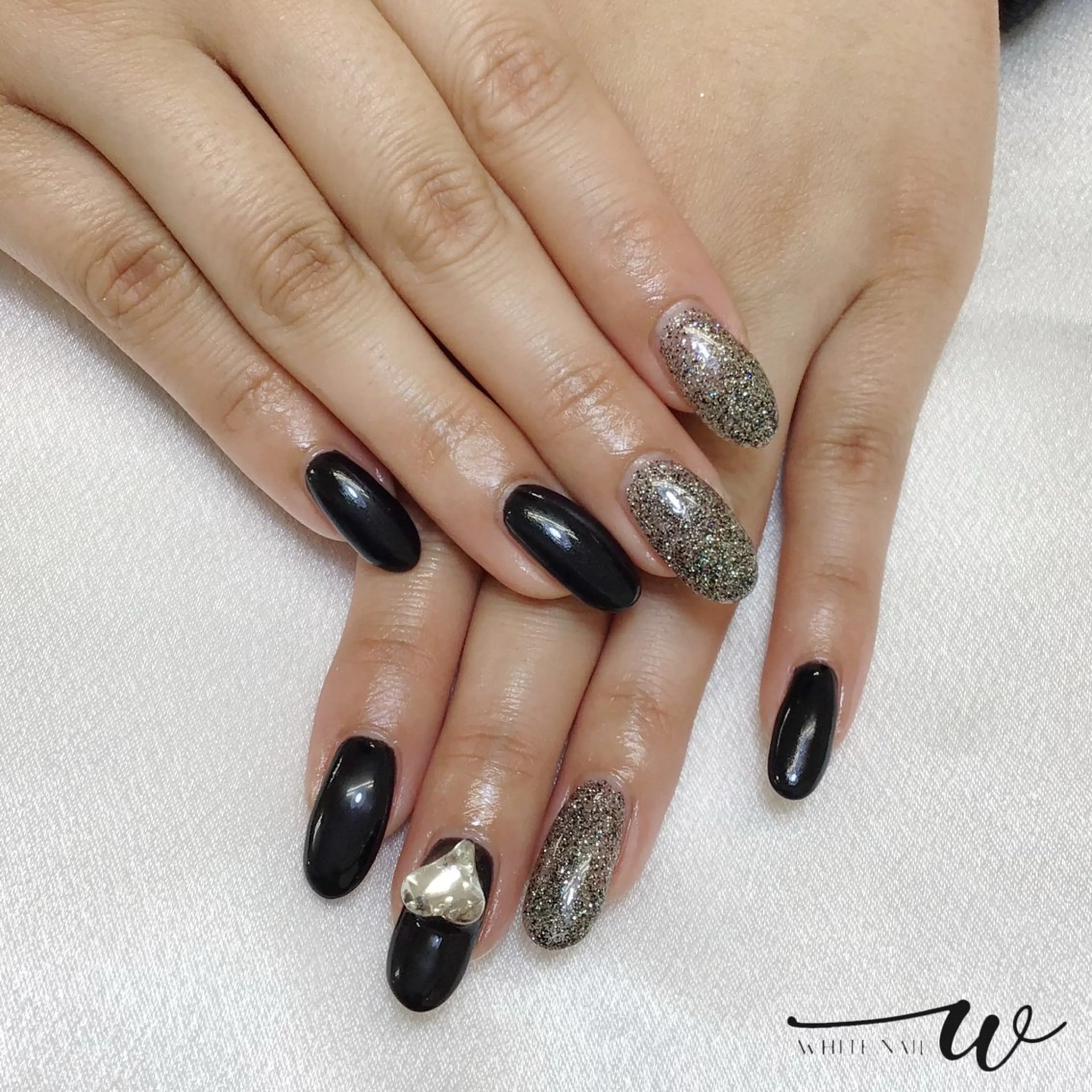 ネイル ワンカラーネイル ハンドネイル WHITENAIL所属・WHITE NAIL yoshida🪞のネイルデザイン