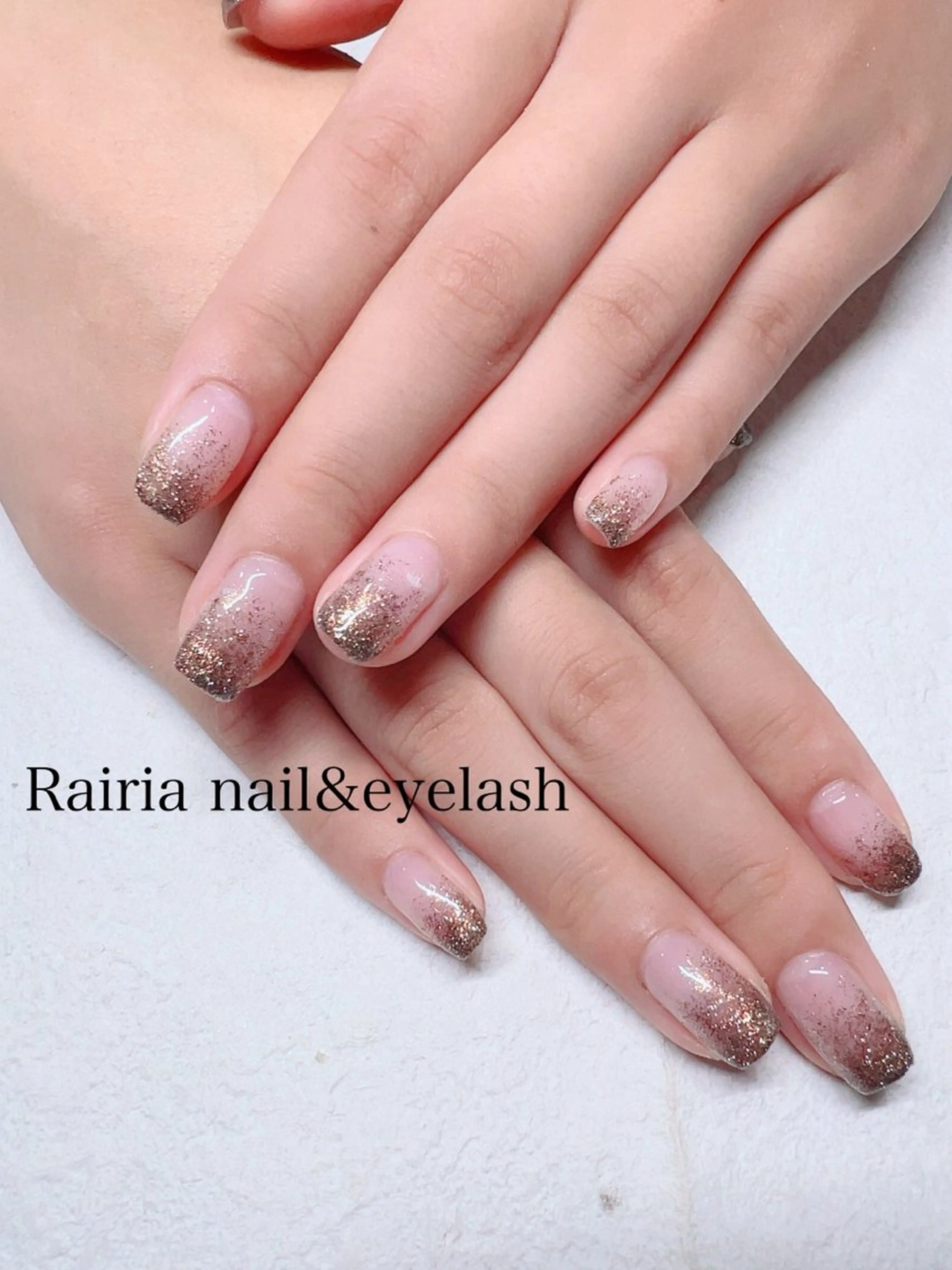ネイル アートネイル ジェルネイル グラデーション ラメ(グリッター) ラメグラデーション Rairia   nail所属・屋敷 理奈のネイルデザイン