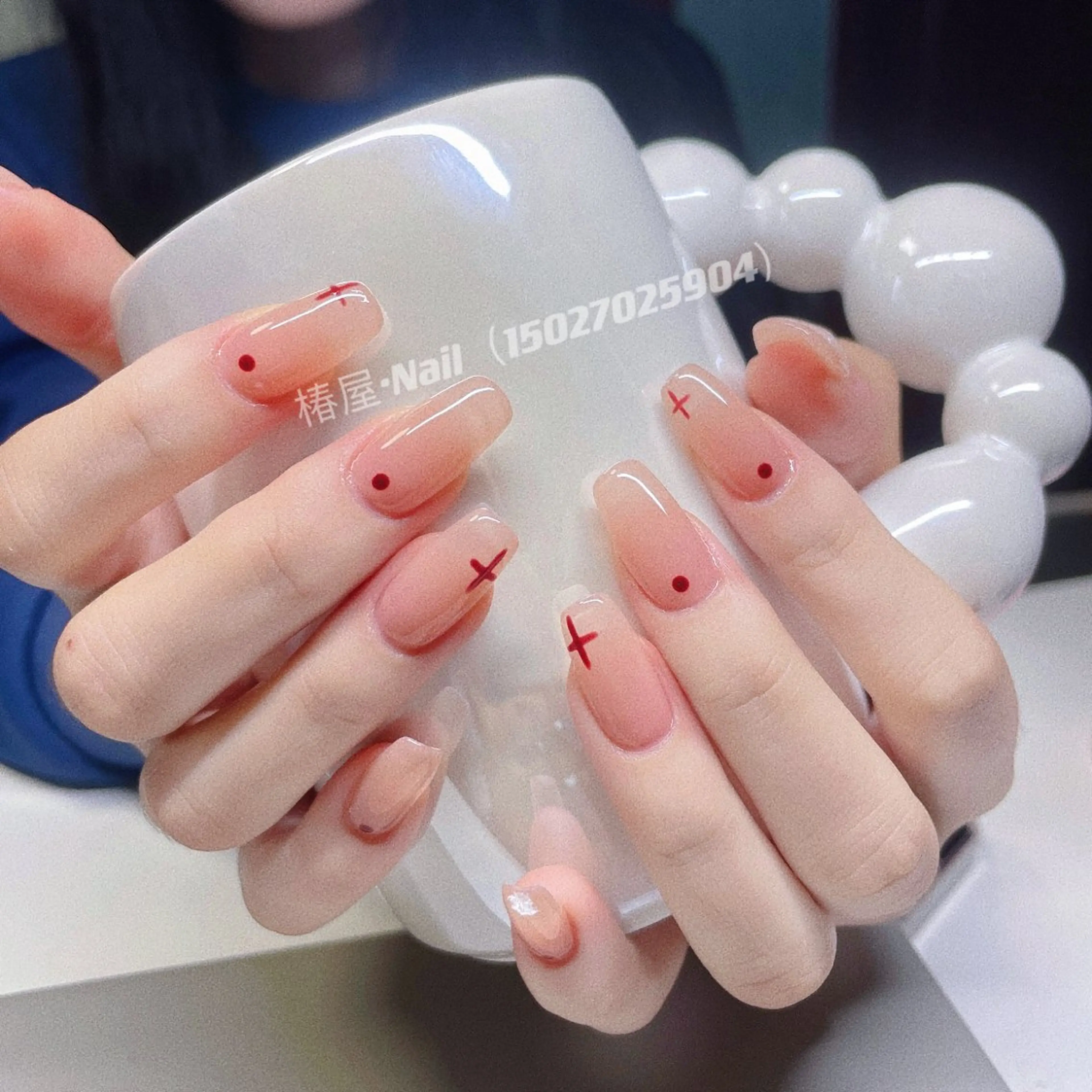 ネイル Best Nail所属・岡田 あきのネイルデザイン