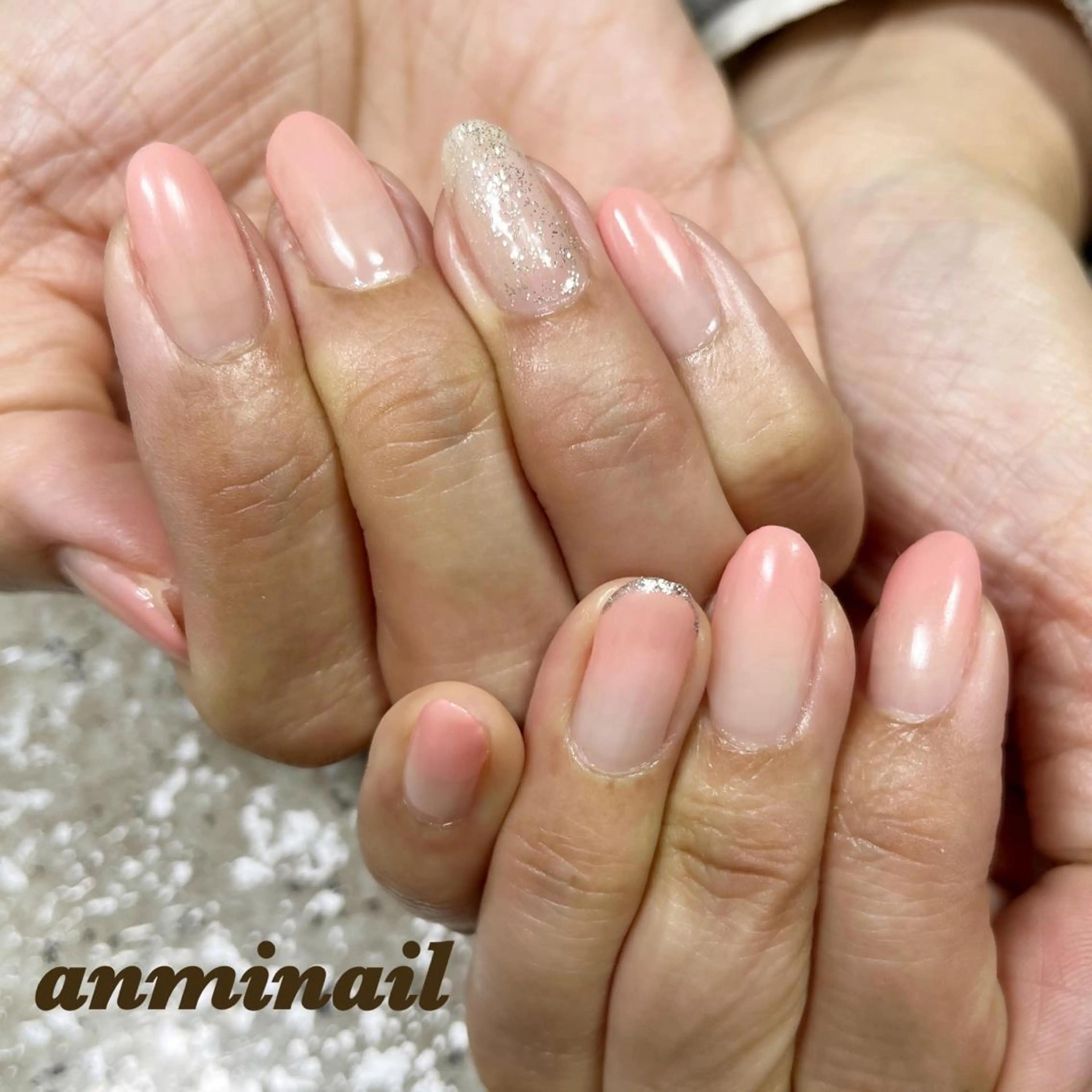 ネイル 持ち込み 野宮 和美のネイルデザイン