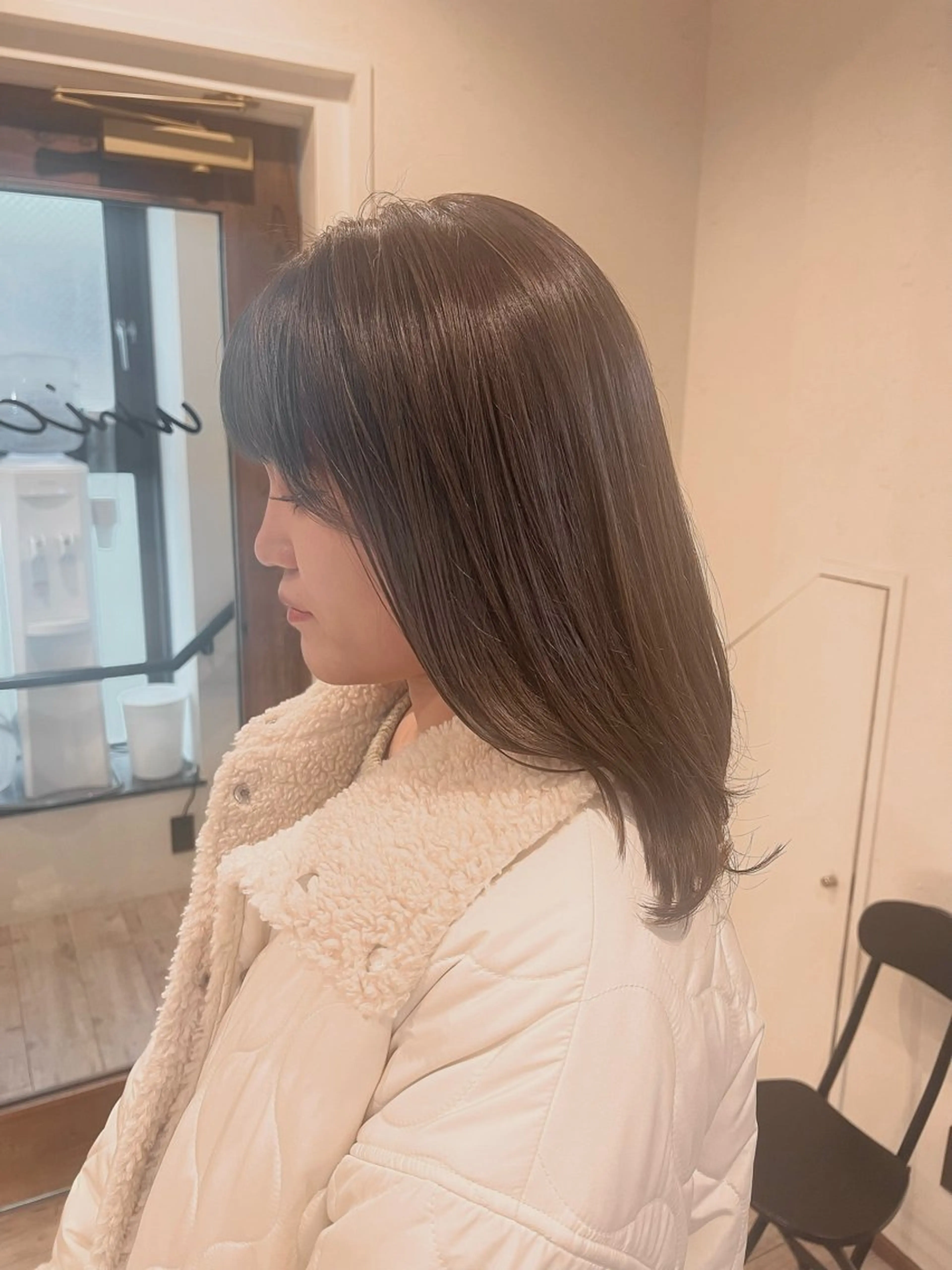 ミディアム カラー ベージュカラー 透明感カラー ヘアカラー トリートメント 工藤 梨花のヘアスタイル