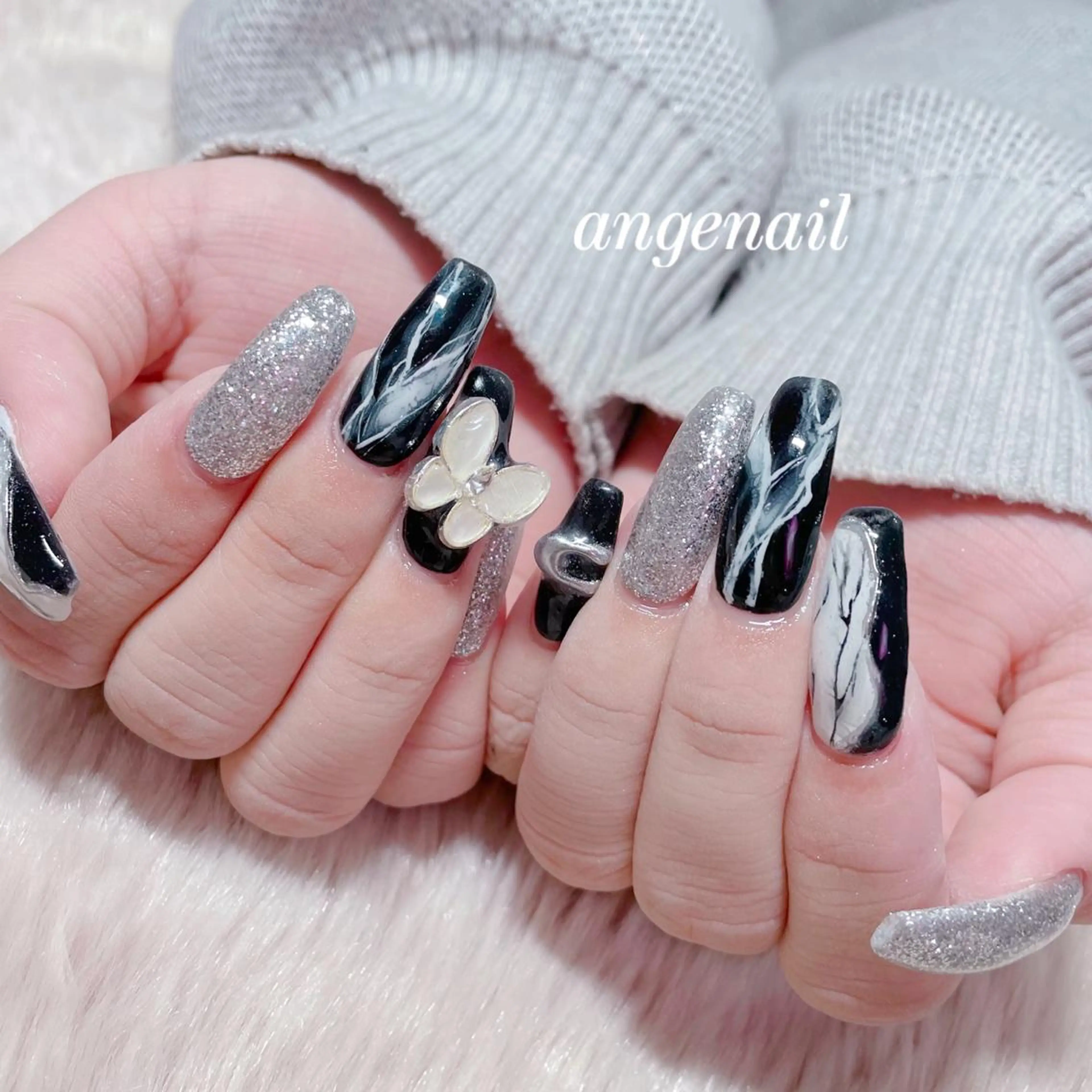 ネイル ハンドネイル オーナーネイリスト MAKIのネイルデザイン