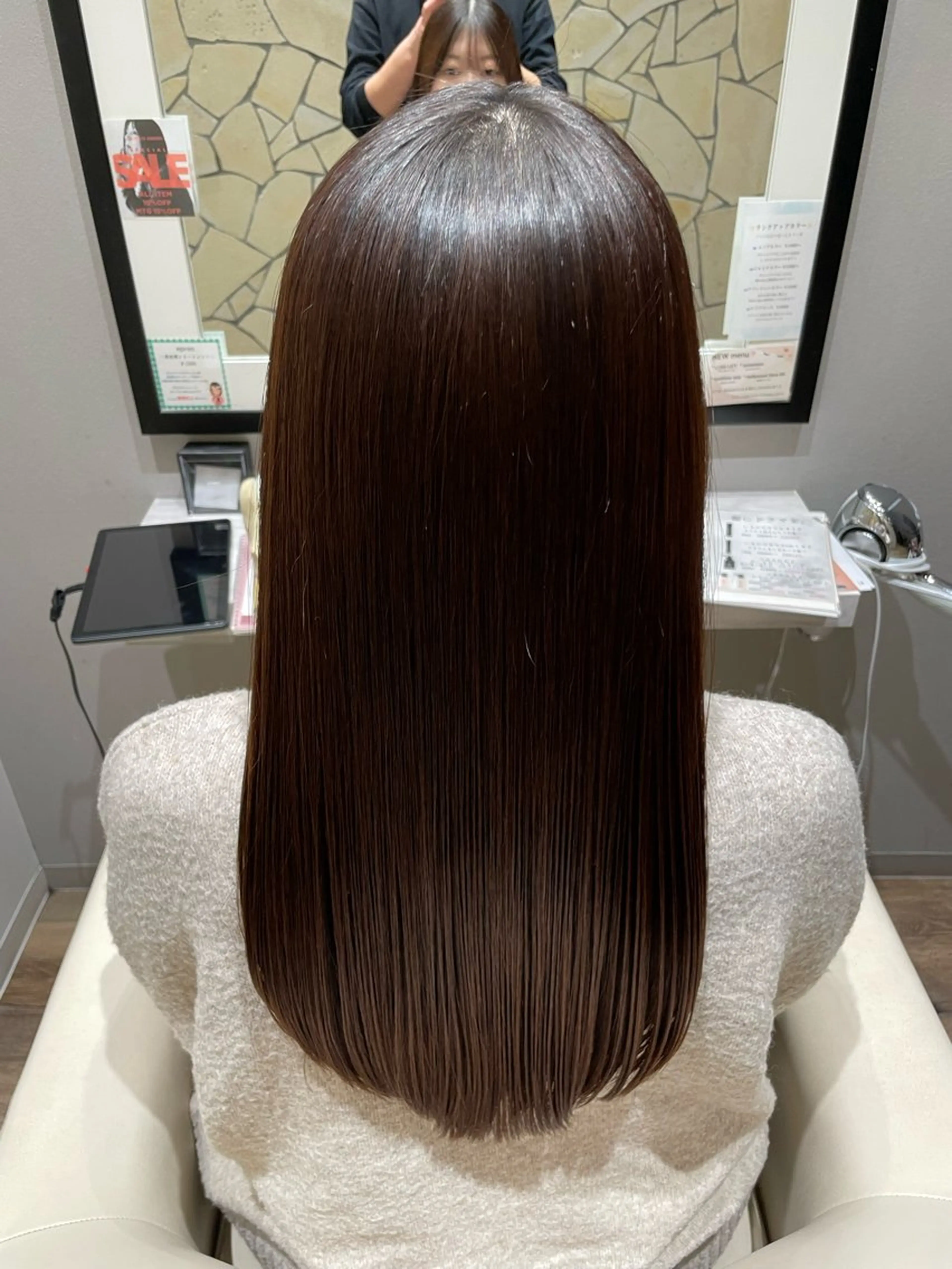 ロング パーマ 縮毛矯正 トリートメント k-twoたき✨艶感 カラー／美髪矯正のヘアスタイル