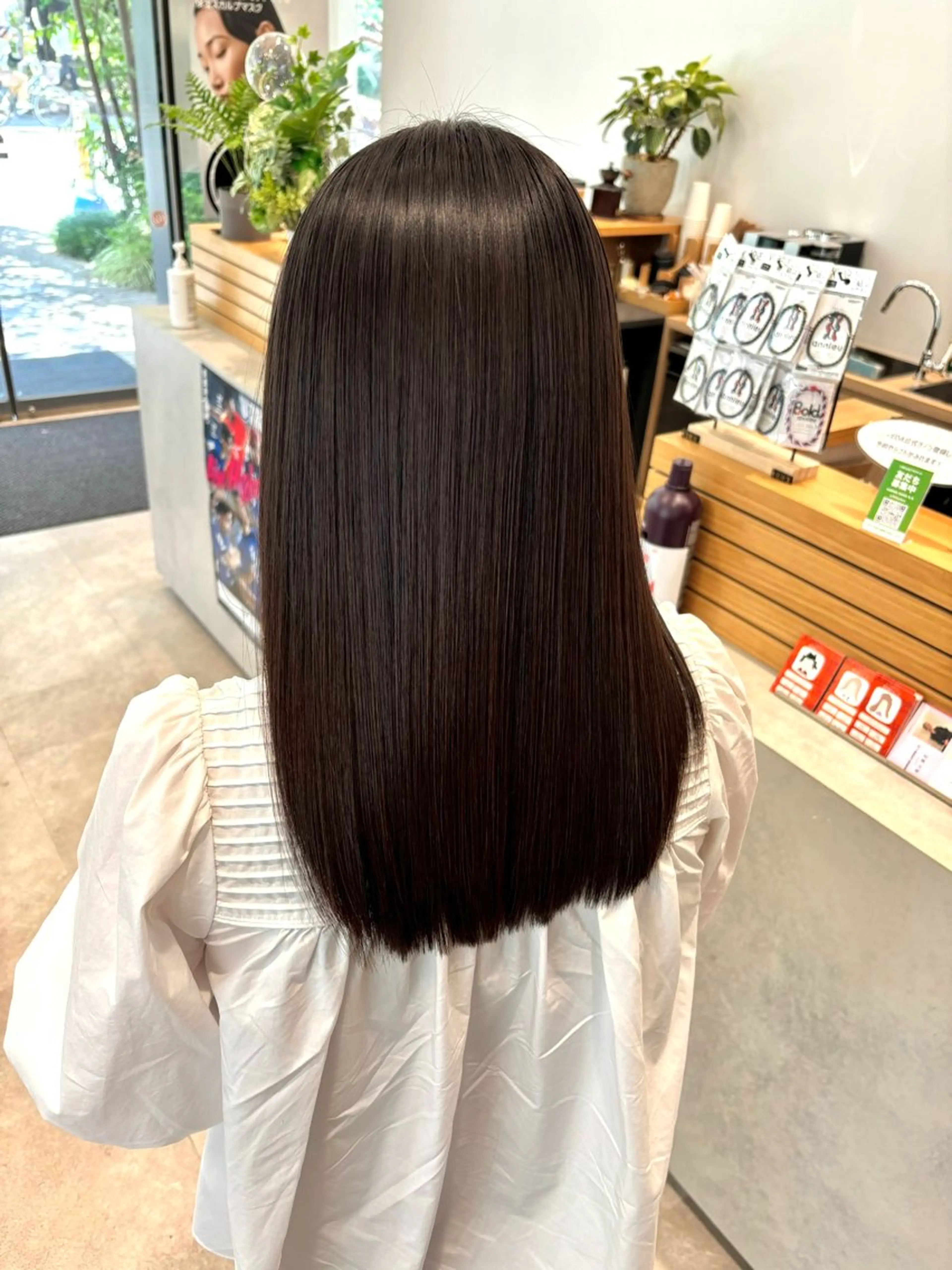 ミディアム パーマ ミディアムパーマ ストレートパーマ 加藤 愛実のヘアスタイル