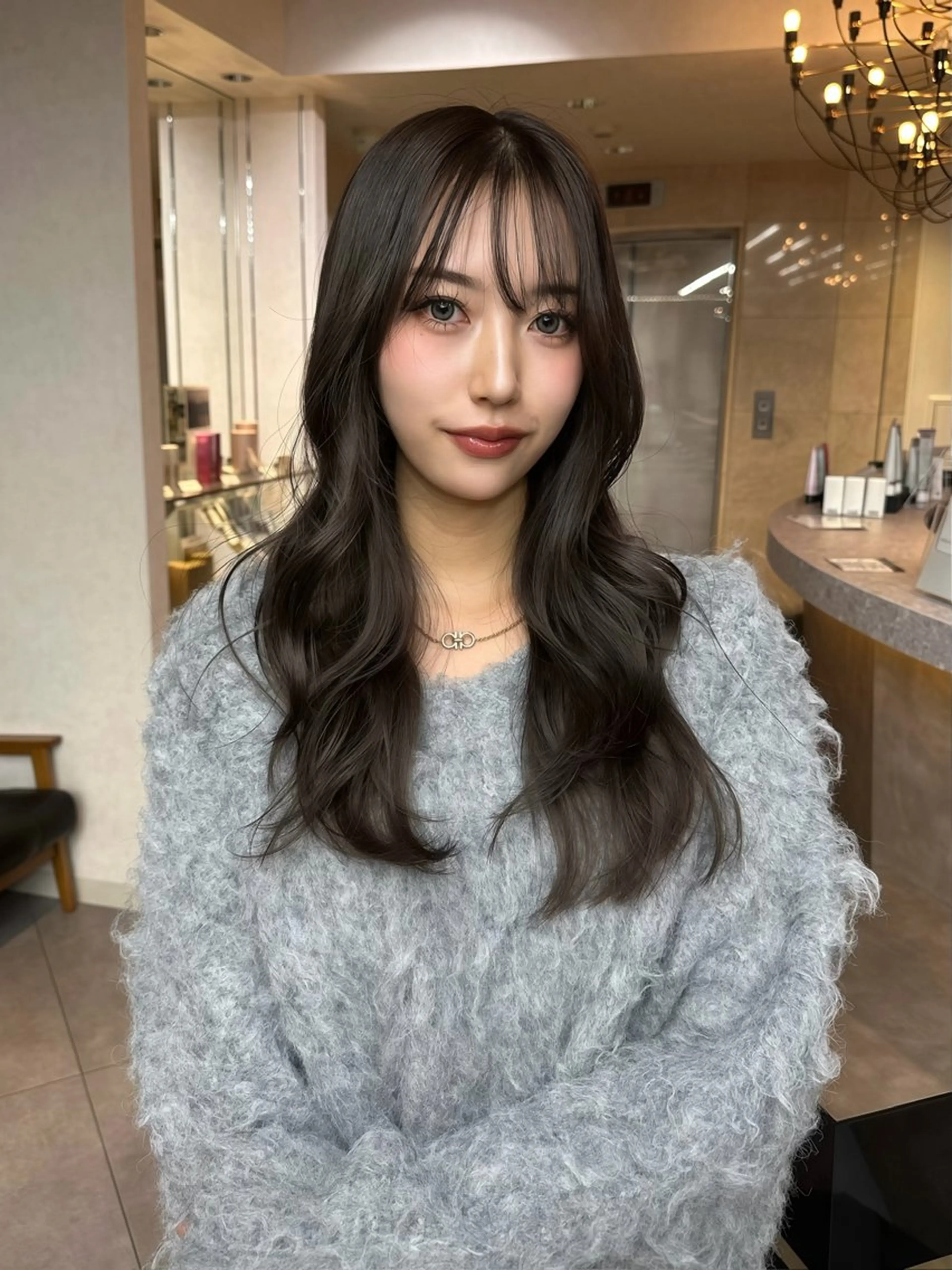 ロング カラー カット ヘアカラー トリートメント 韓国/レイヤー/ 透明感🩶ひかる🩶のヘアスタイル