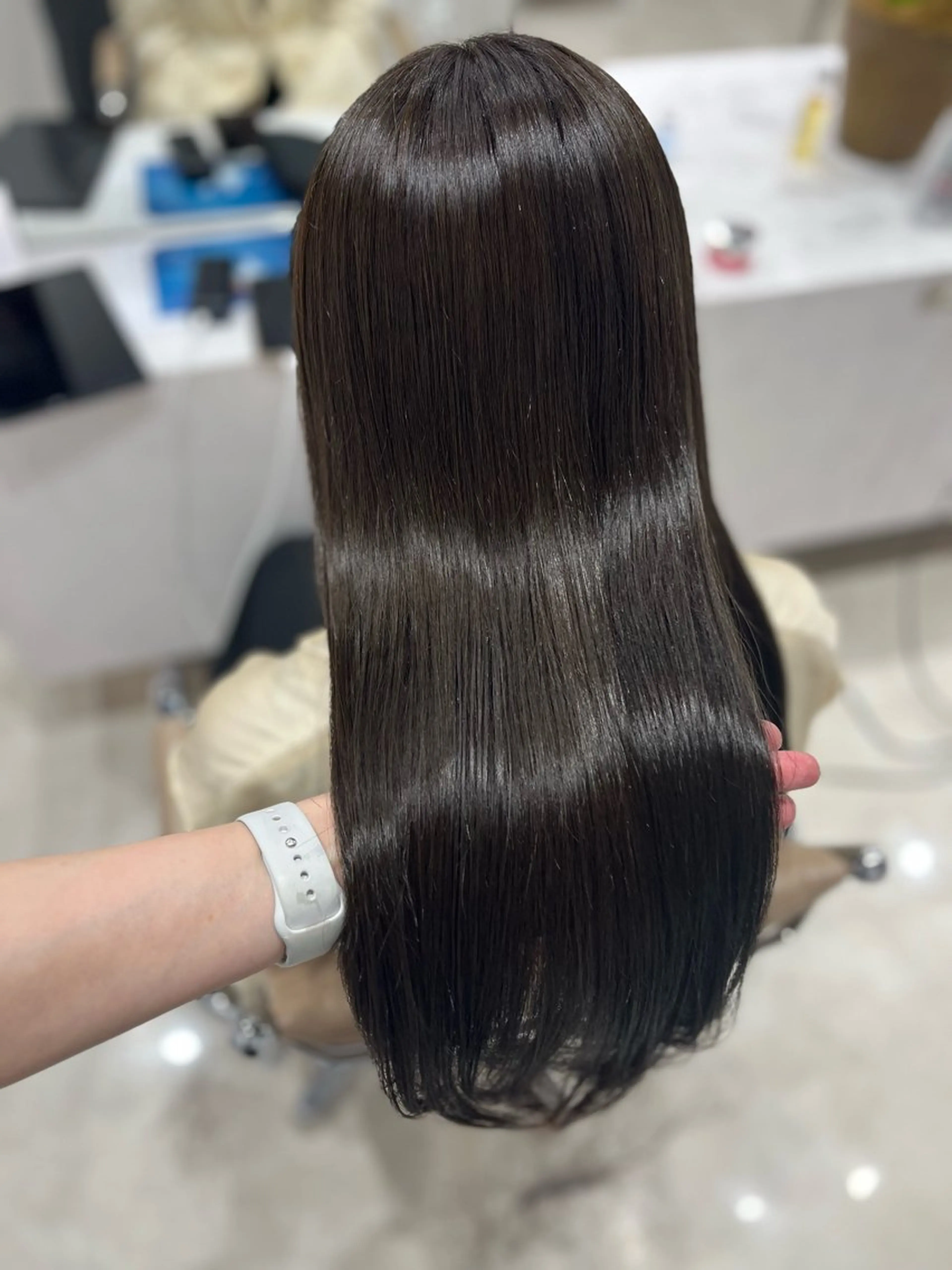 ロング カラー グレージュ オリーブグレージュ オリーブグレー カット ヘアカラー トリートメント 🫧ぷる艶カラー🫧 Yuubi🦩のヘアスタイル