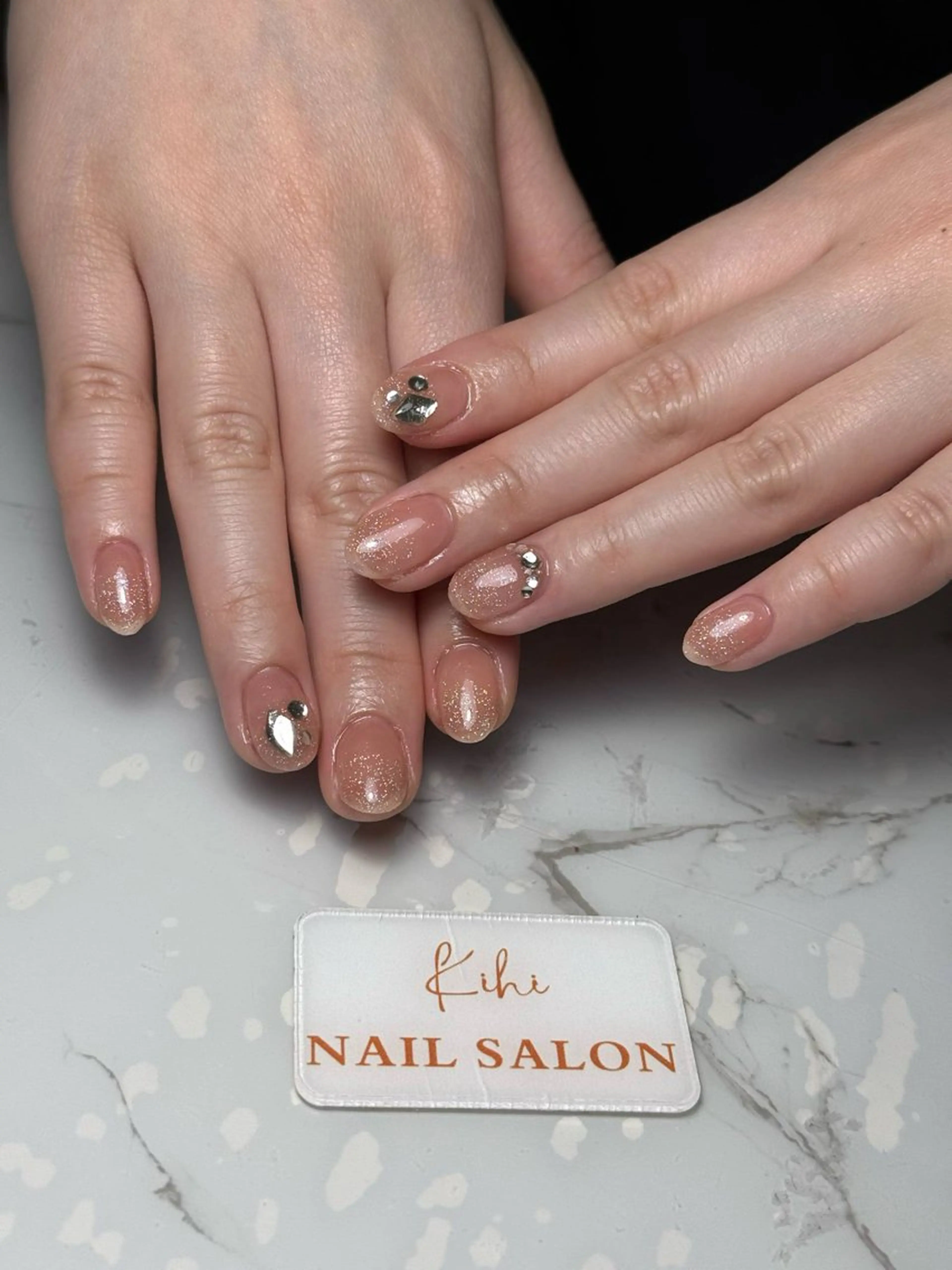 ネイル アートネイル フレンチネイル ジェルネイル グラデーション 韓国ネイル ハンドネイル ハンドケア さくら💮💮 【オフ無料】のネイルデザイン