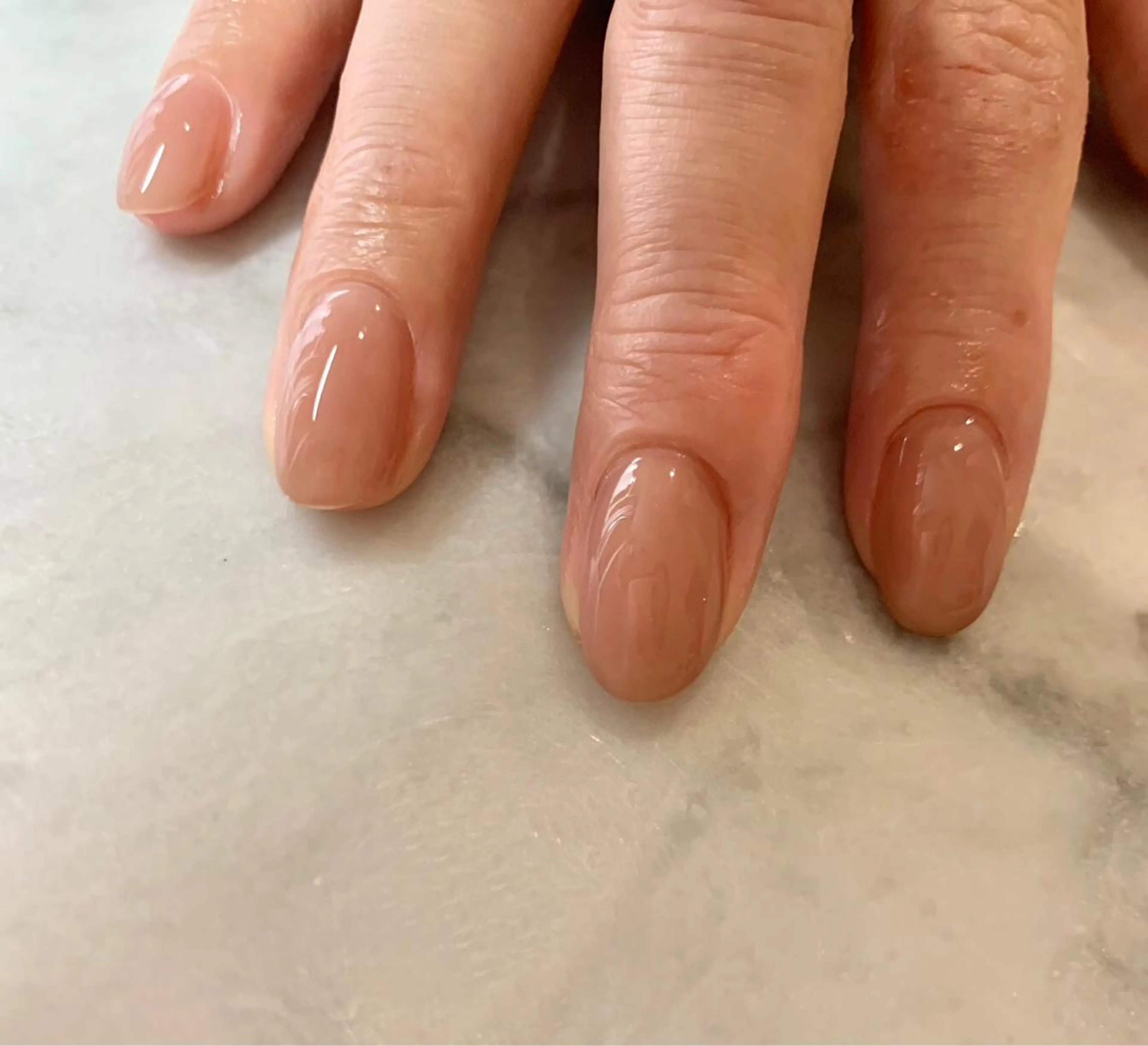 ネイル シンプルネイル EMIKOのネイルデザイン