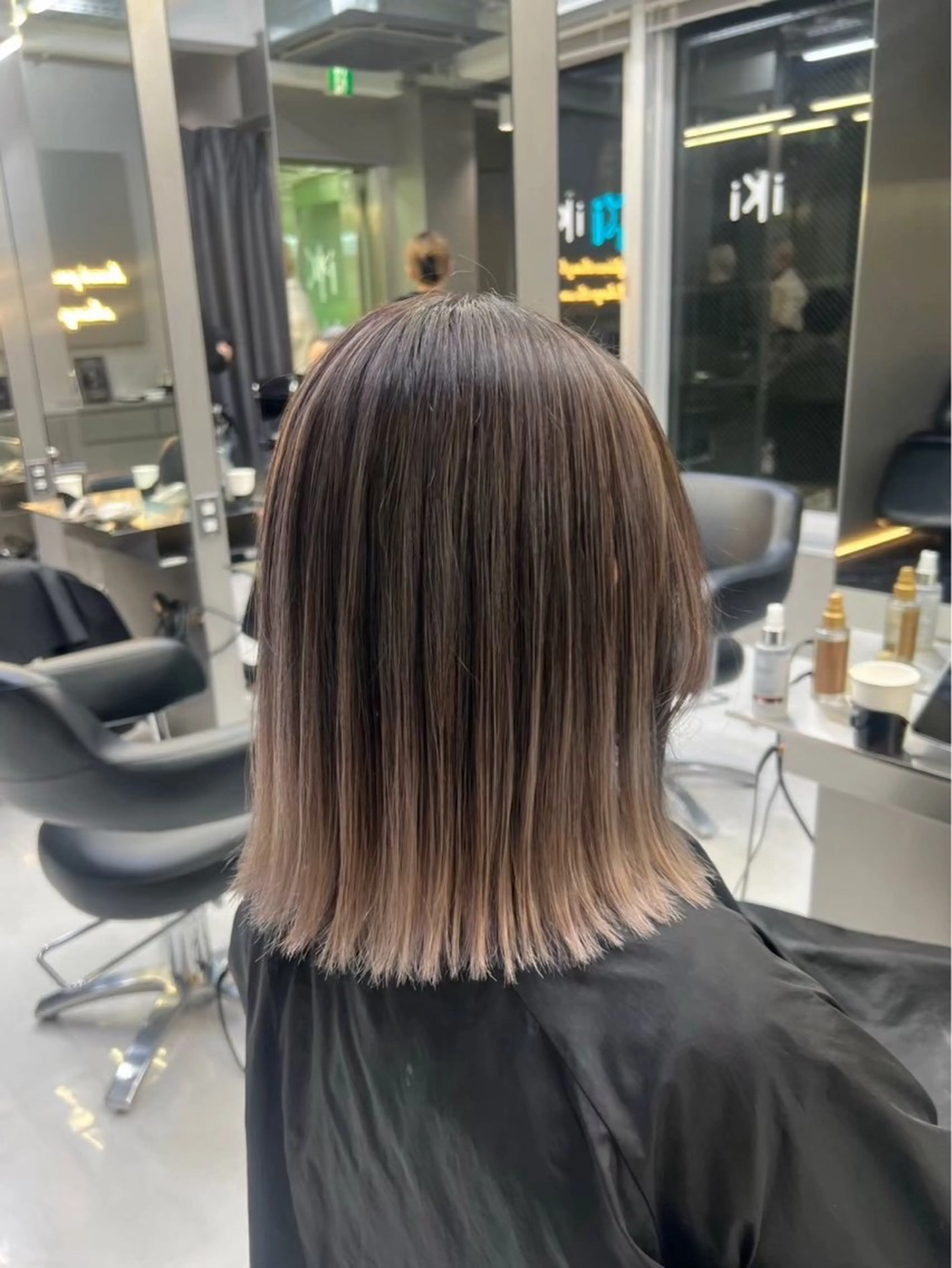 ショート カット ヘッドスパ ヘアセット 🫧バレイヤージュ/ ハイトーン/ミズキのヘアスタイル