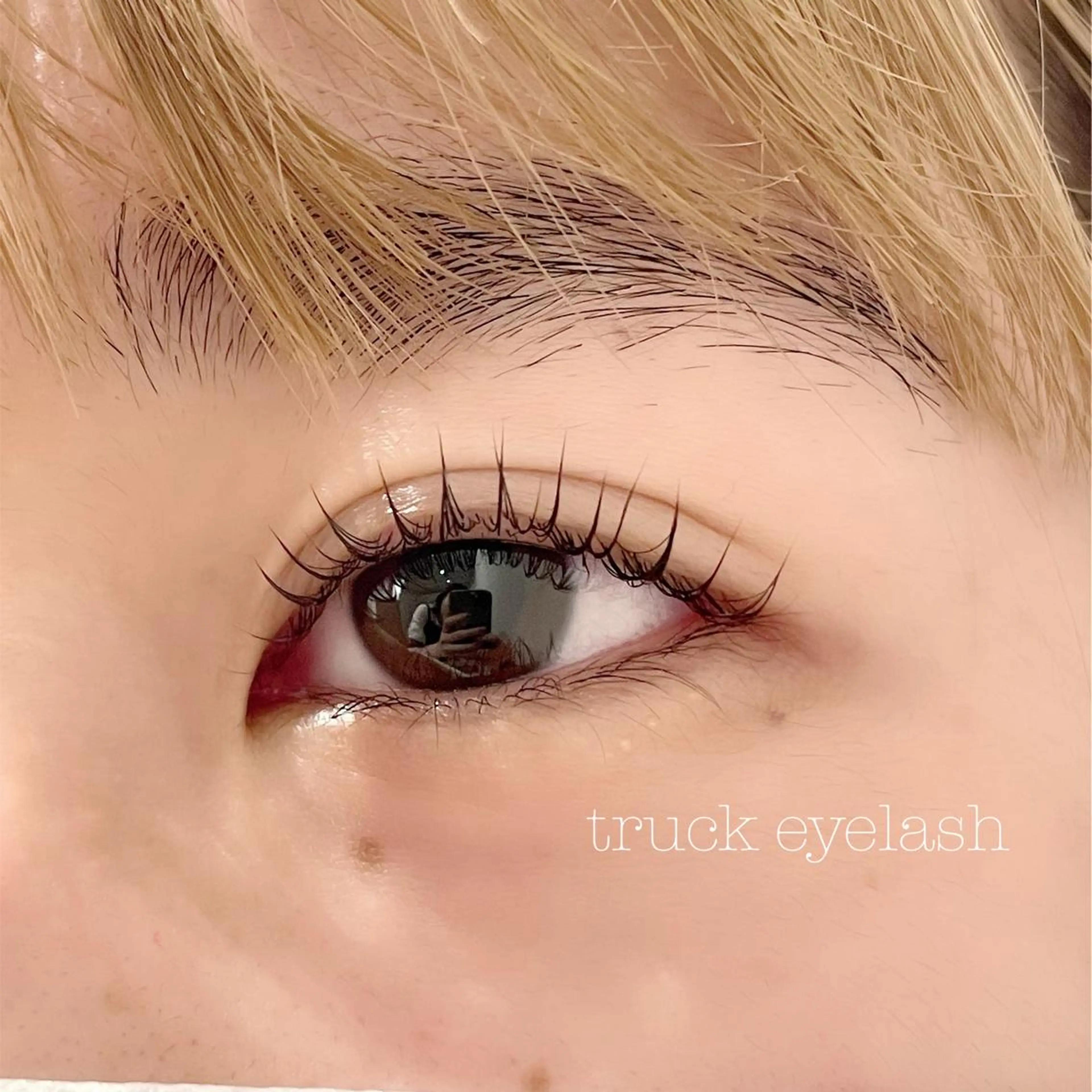 マツエク・マツパ truck阿倍野所属・truck 渡邊 侑季の眉毛・アイブロウイメージ