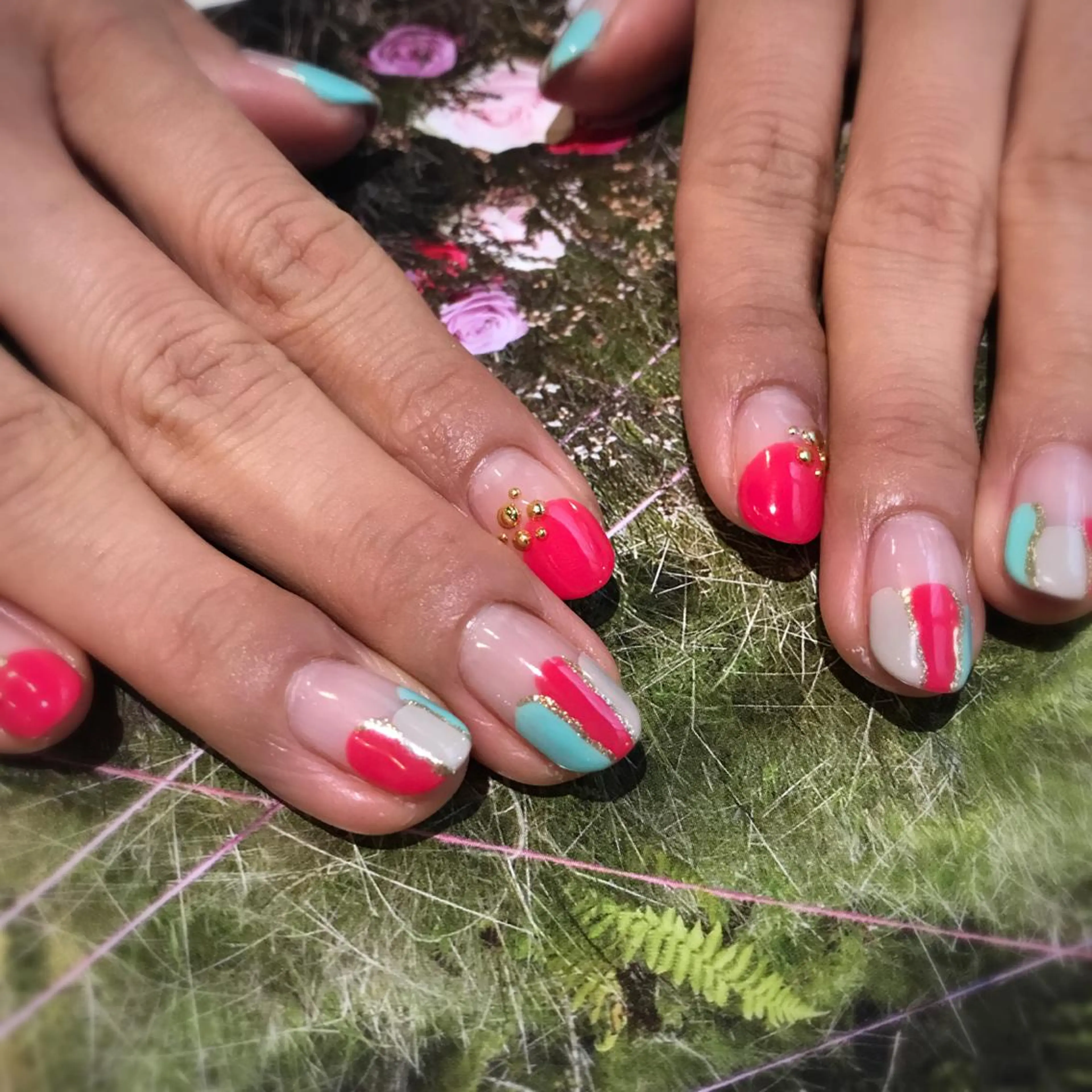 ネイル NES.nail sayaka 🌹のネイルデザイン