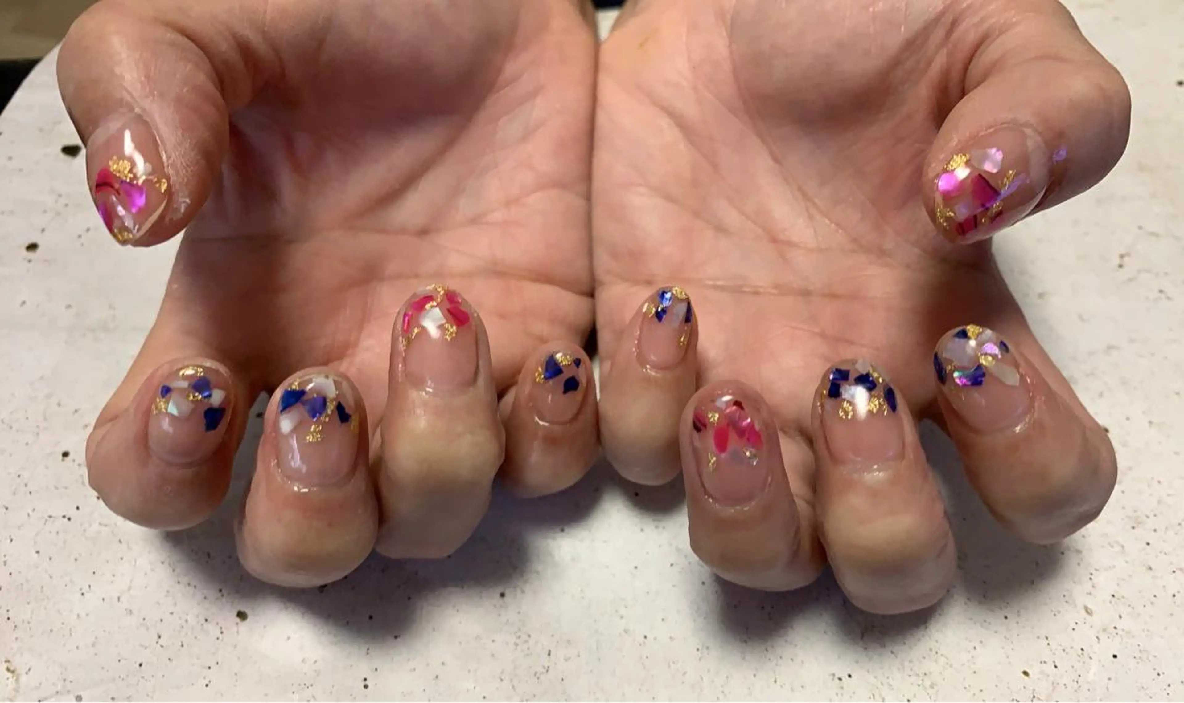 ネイル ワンカラーネイル ストーンネイル nico.nico.mark NAIL所属・小林 梓のエステ・リラクイメージ