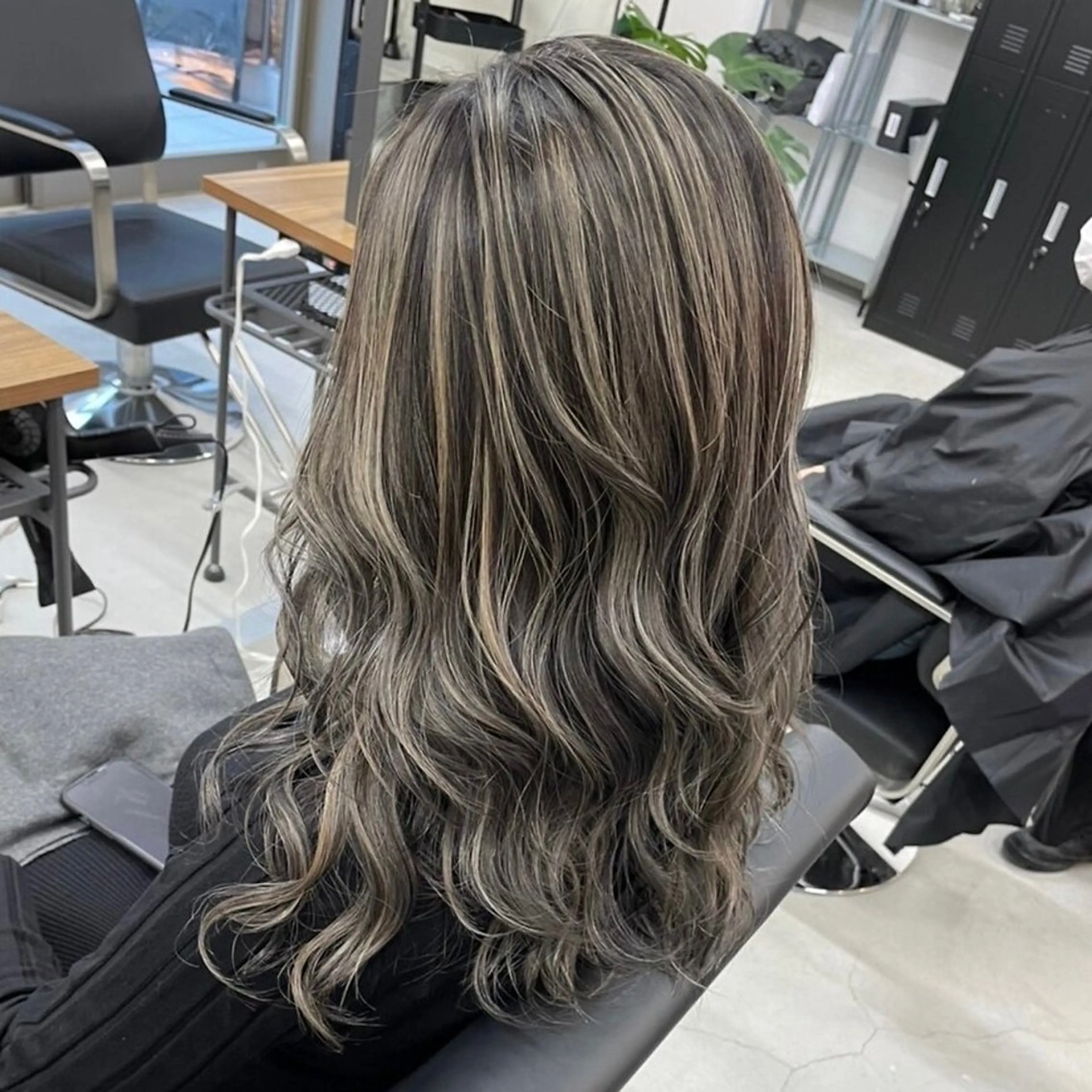ロング カラー パーマ ヘアアレンジ メンズ キッズ 江坂エリア最安値◎ ブリーチ*土田のヘアスタイル