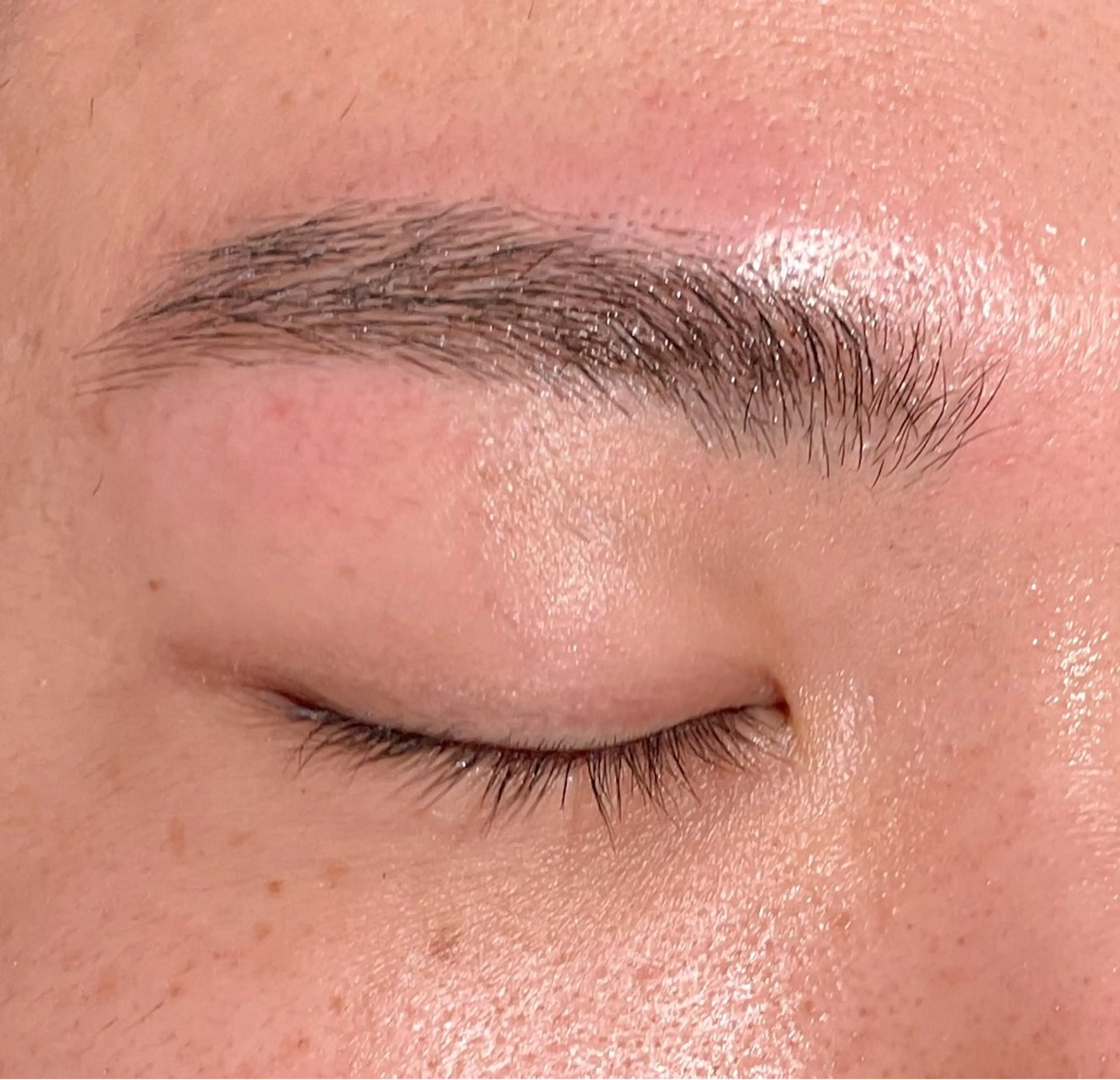 メンズ アイブロウ ワックス脱毛 眉カット 似合わせカット ▫️イチカ🌻のヘアスタイル