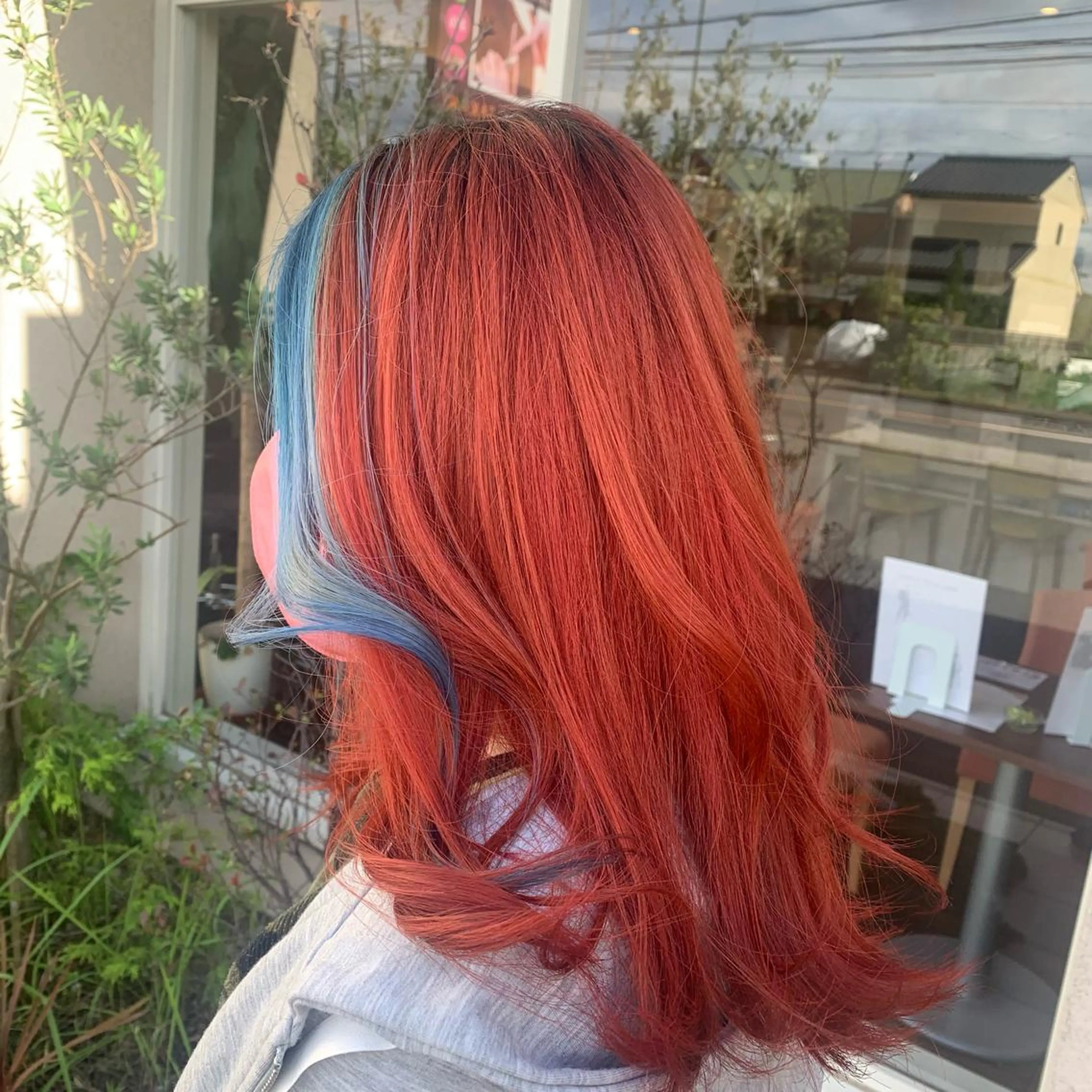 セミロング カラー ヘアアレンジ SOUPLE 土谷優乃のヘアスタイル