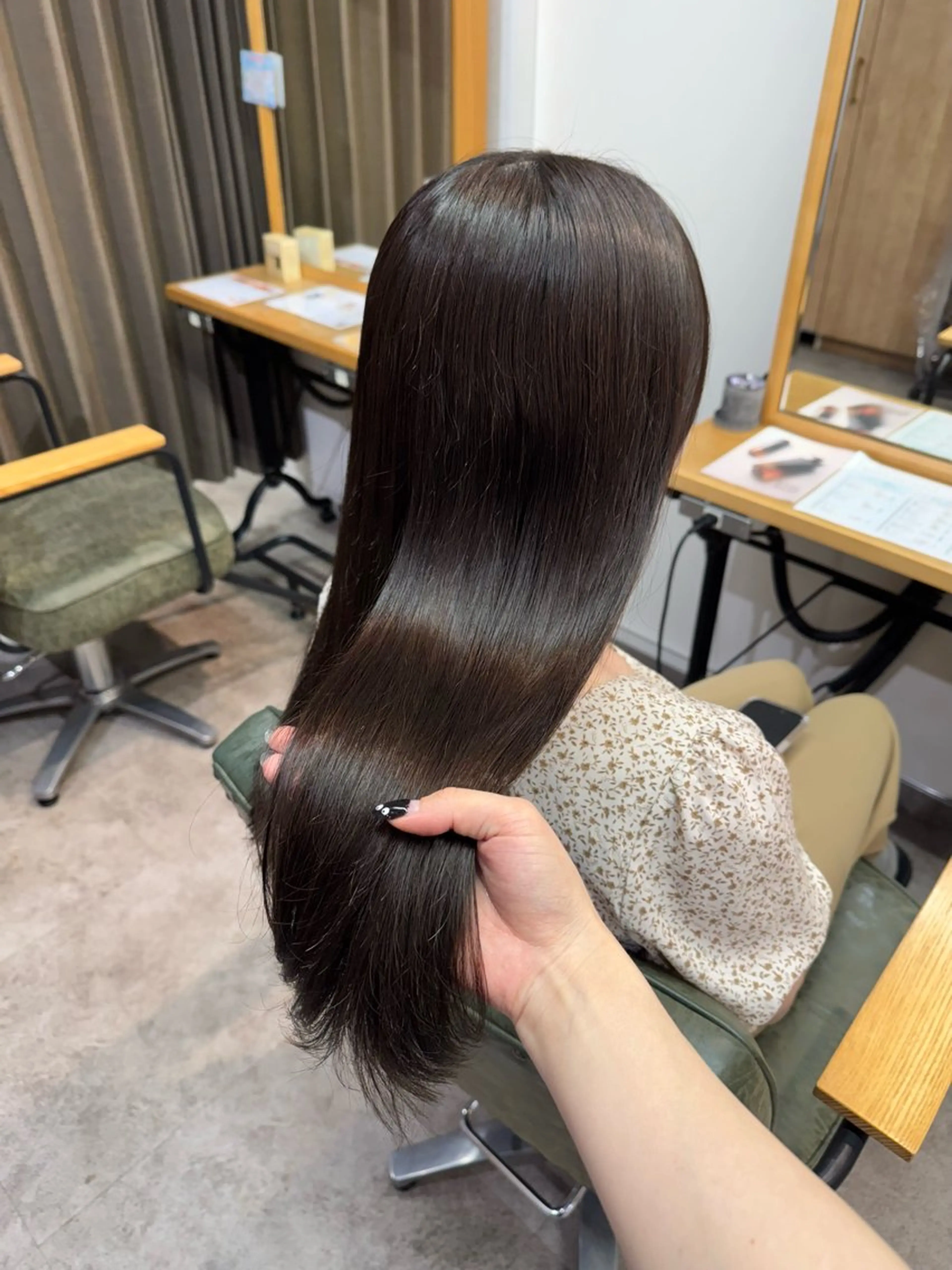 ロング カラー ベージュカラー グレージュ 髪質改善 ロング トリートメント トリートメント 縮毛矯正/艶髪カラー /パーマ/ひふみ🌱のヘアスタイル