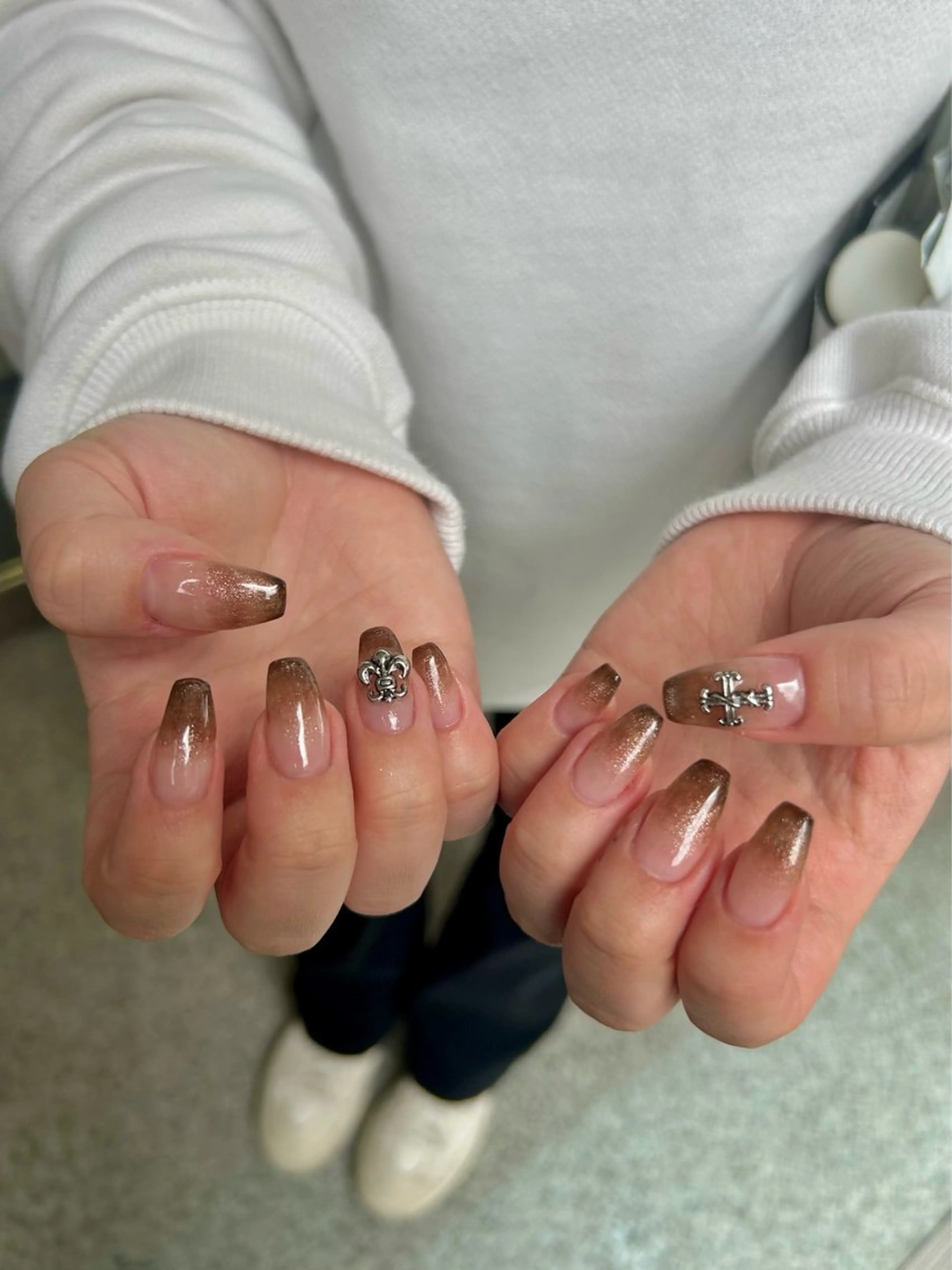 ネイル グラデーション マグネットネイル private nailsalon Alice所属・Alice / Nanaのネイルデザイン