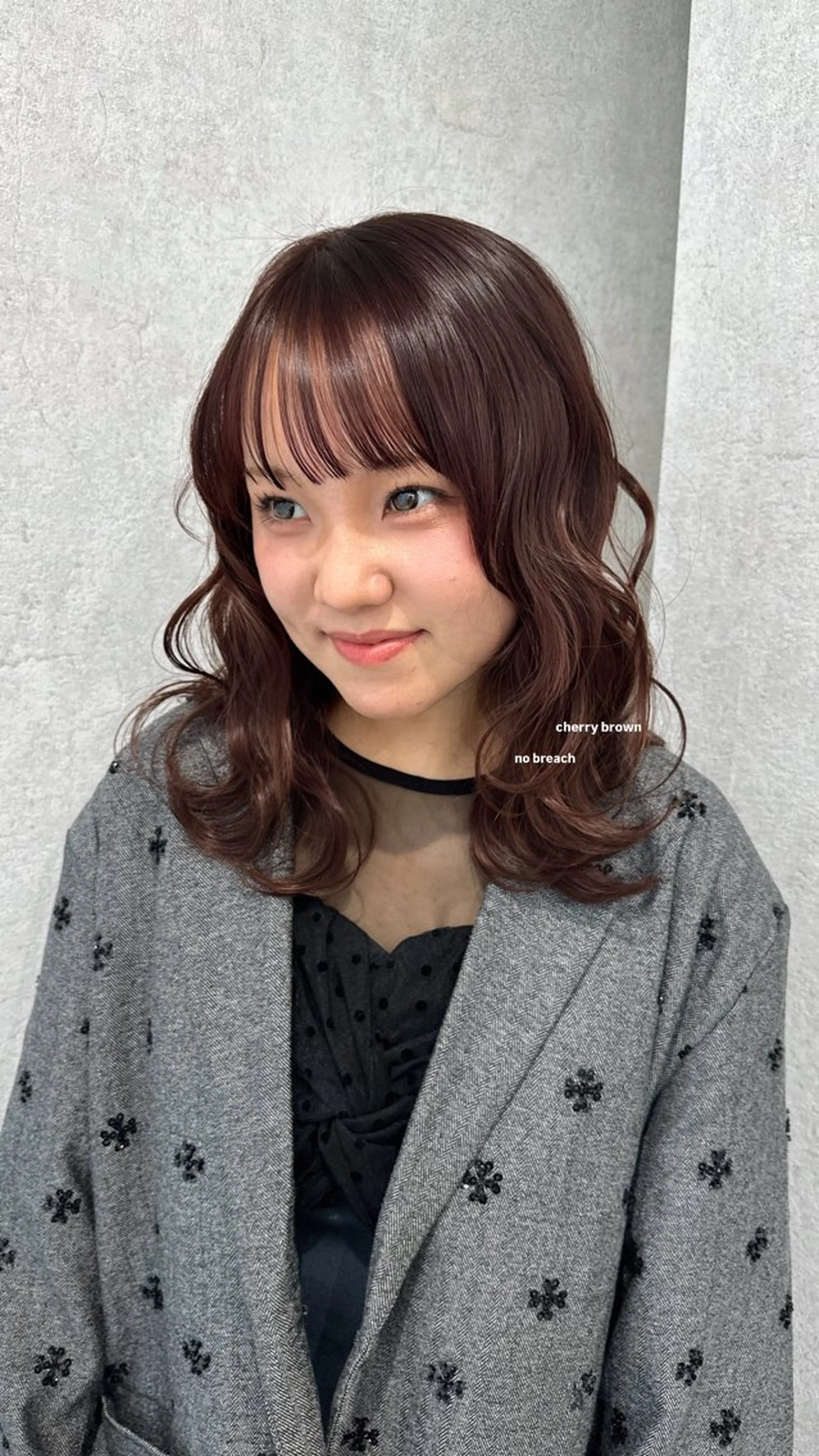 ミディアム カラー カット ヘアカラー トリートメント v-lab studio所属・韓国レイヤーカット/ 艶カラー/ noaのヘアスタイル