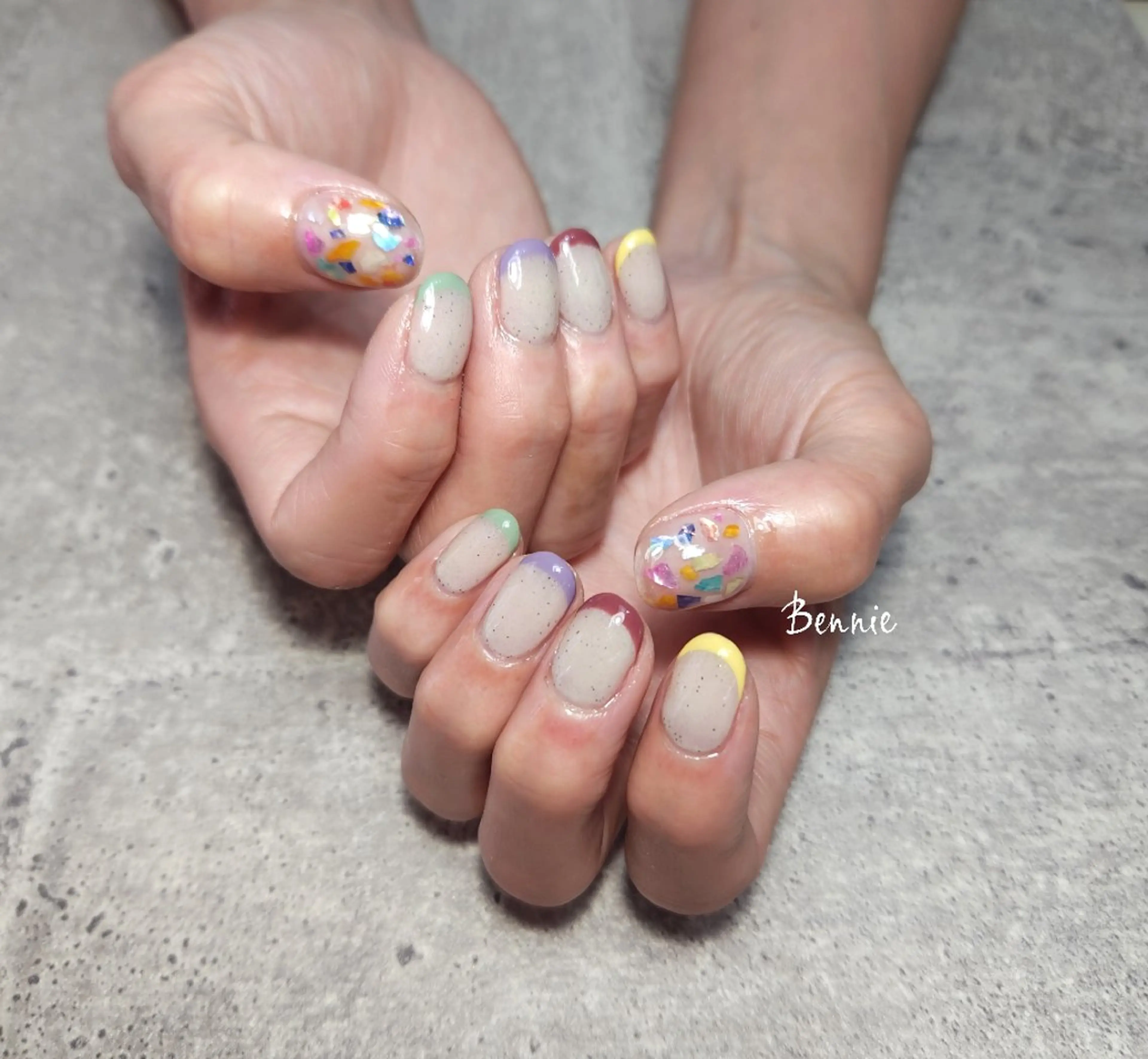 ネイル アートネイル カジュアル フレンチネイル ジェルネイル グリーン ハンドネイル   BENNIEのネイルデザイン