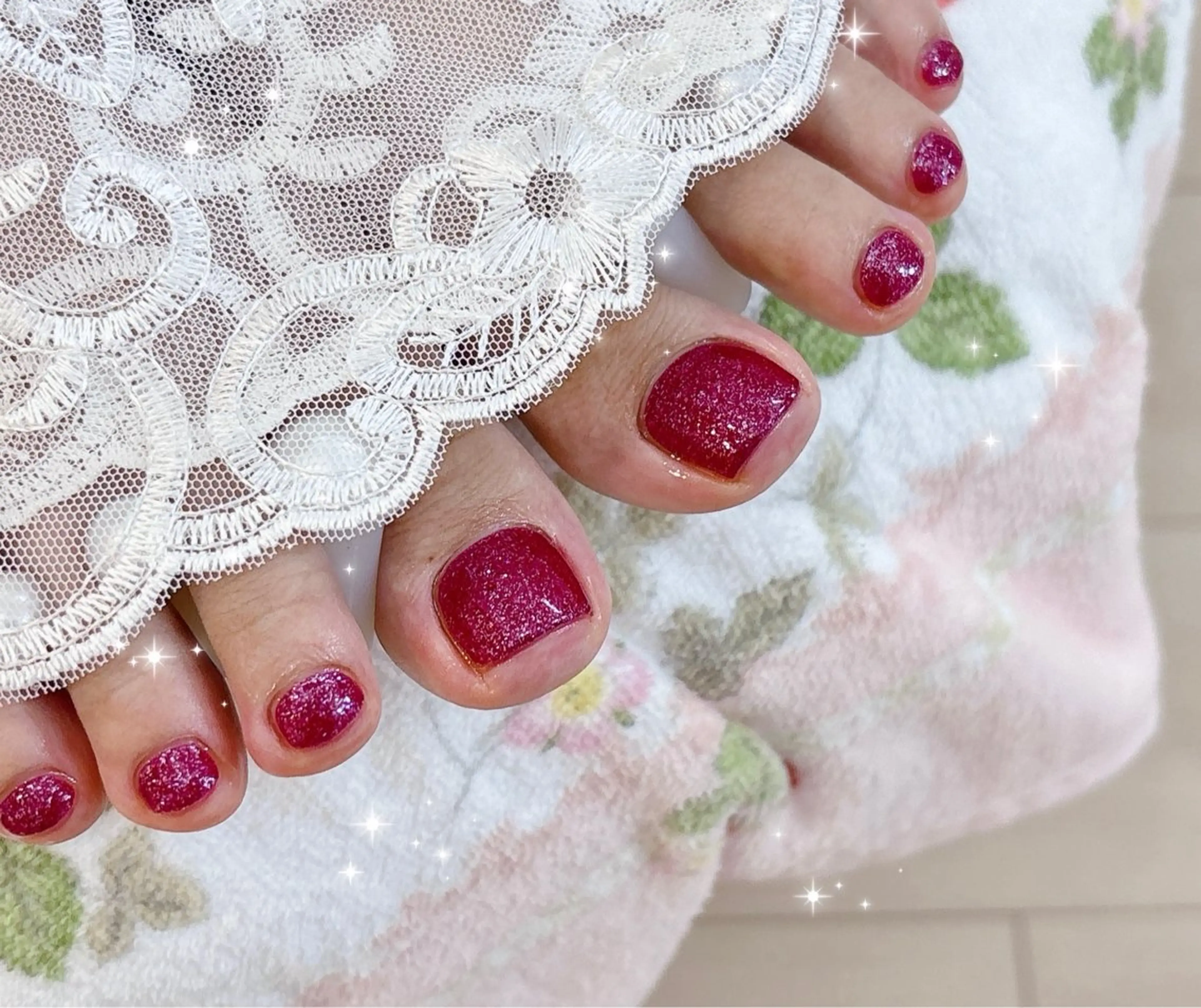ネイル フットネイル キラキラネイル フットネイル FLARE NAIL フレアネイルのネイルデザイン