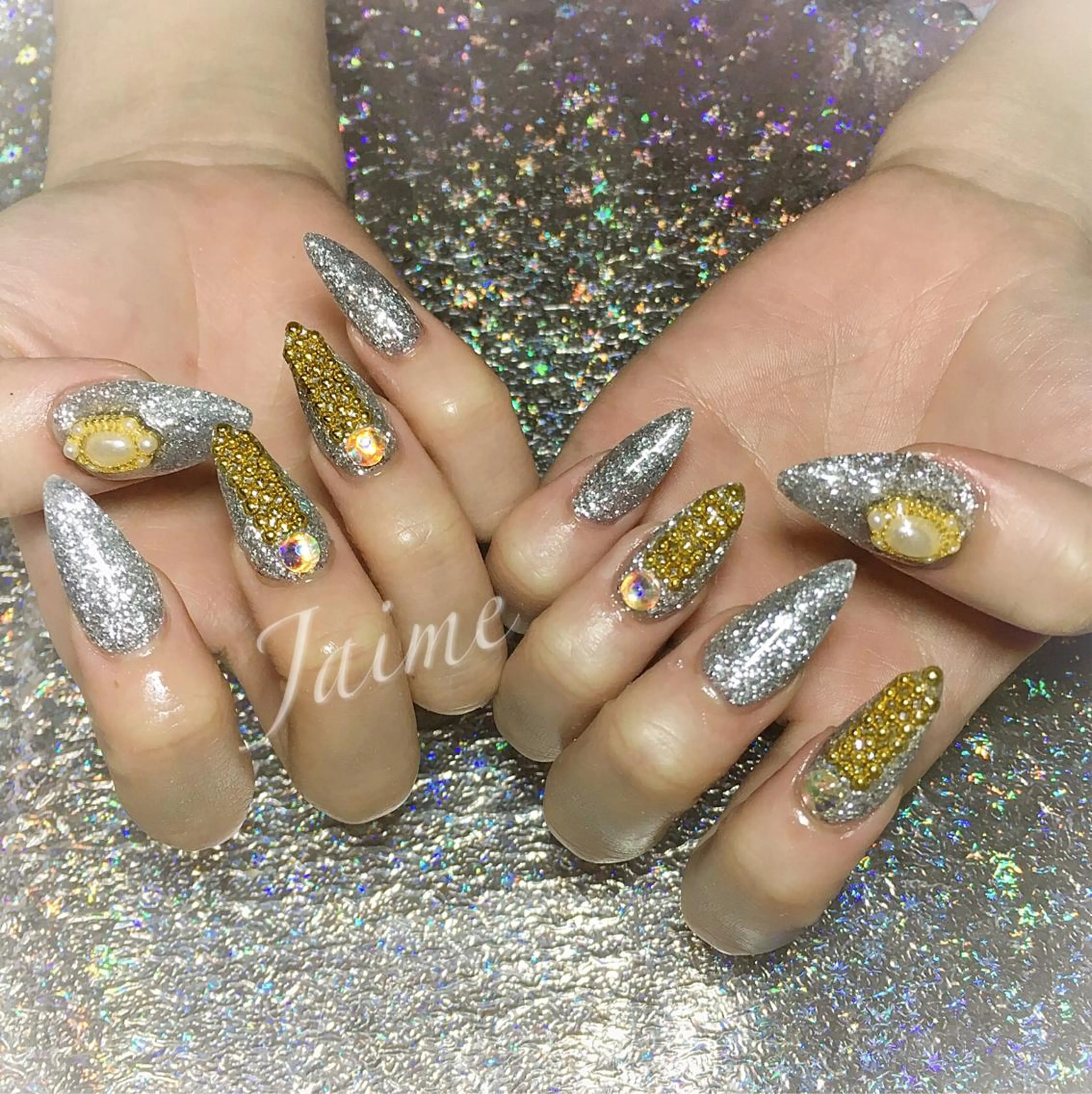 ロング ネイル Jaime Yuiのネイルデザイン