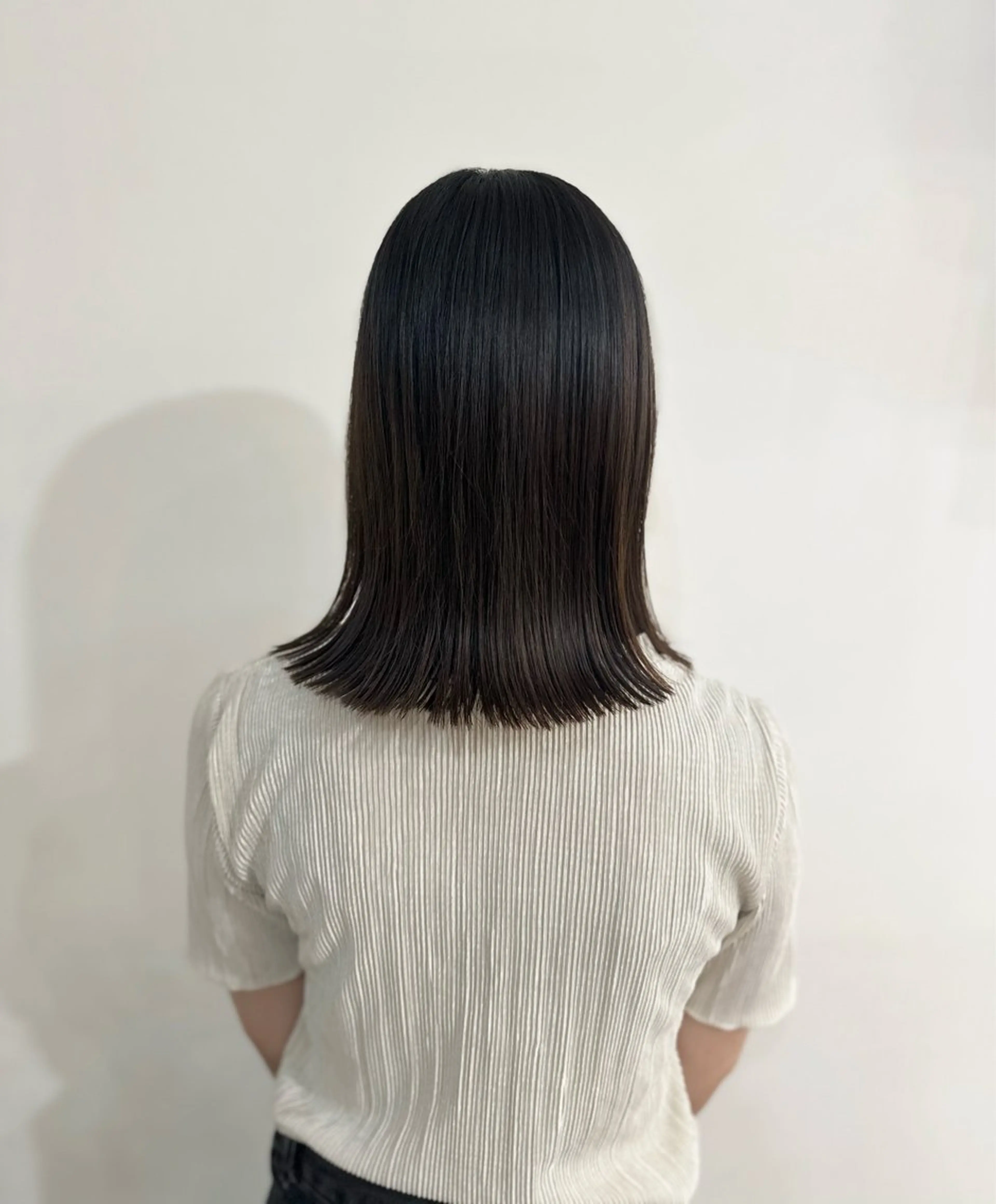 ミディアム Rinka/レイヤー /透明感カラーのヘアスタイル