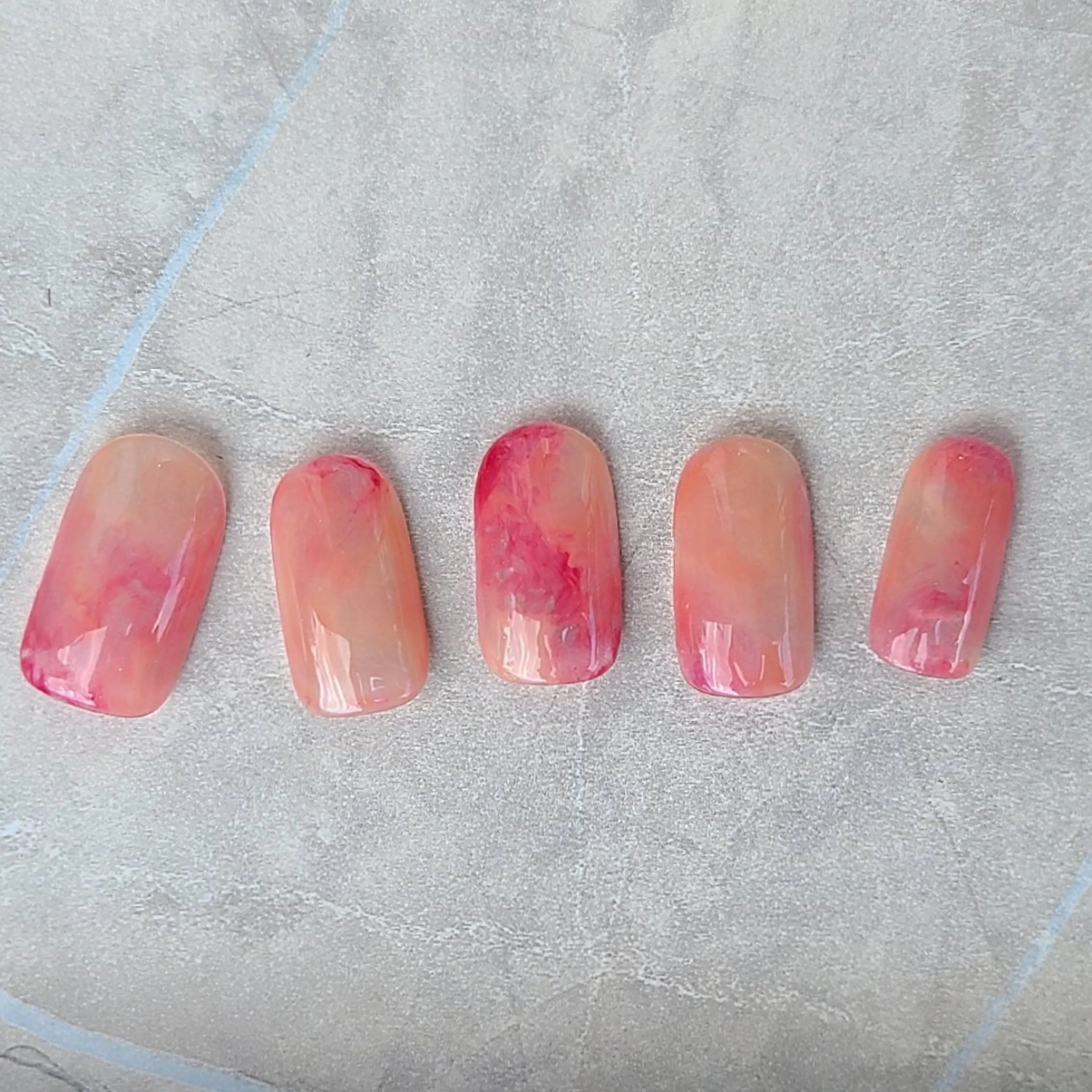 ネイル ハンドネイル 6RokuHair（ロクヘアー)所属・門川 茉奈美のネイルデザイン