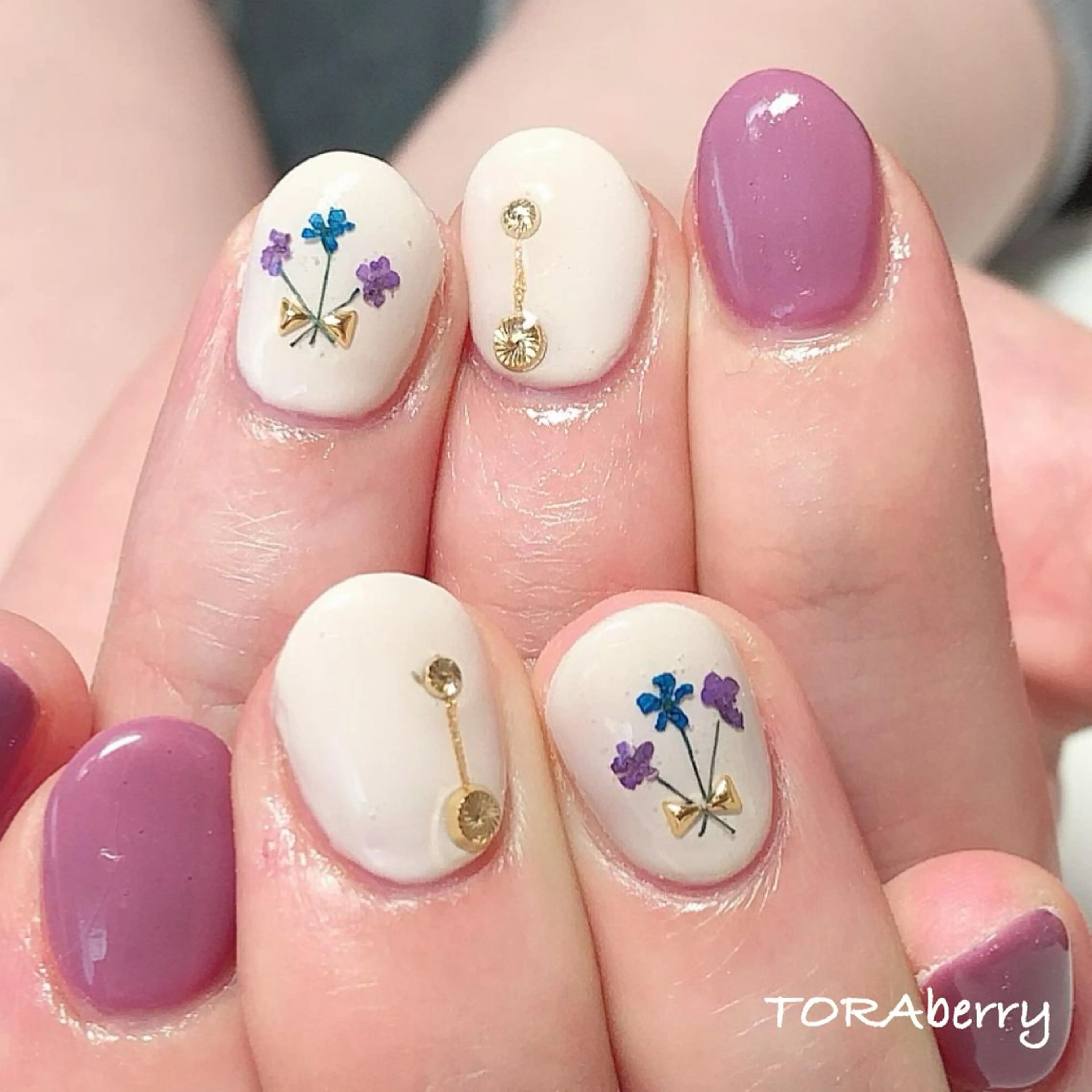 ネイル ハンドネイル ネイリスト なつみのネイルデザイン