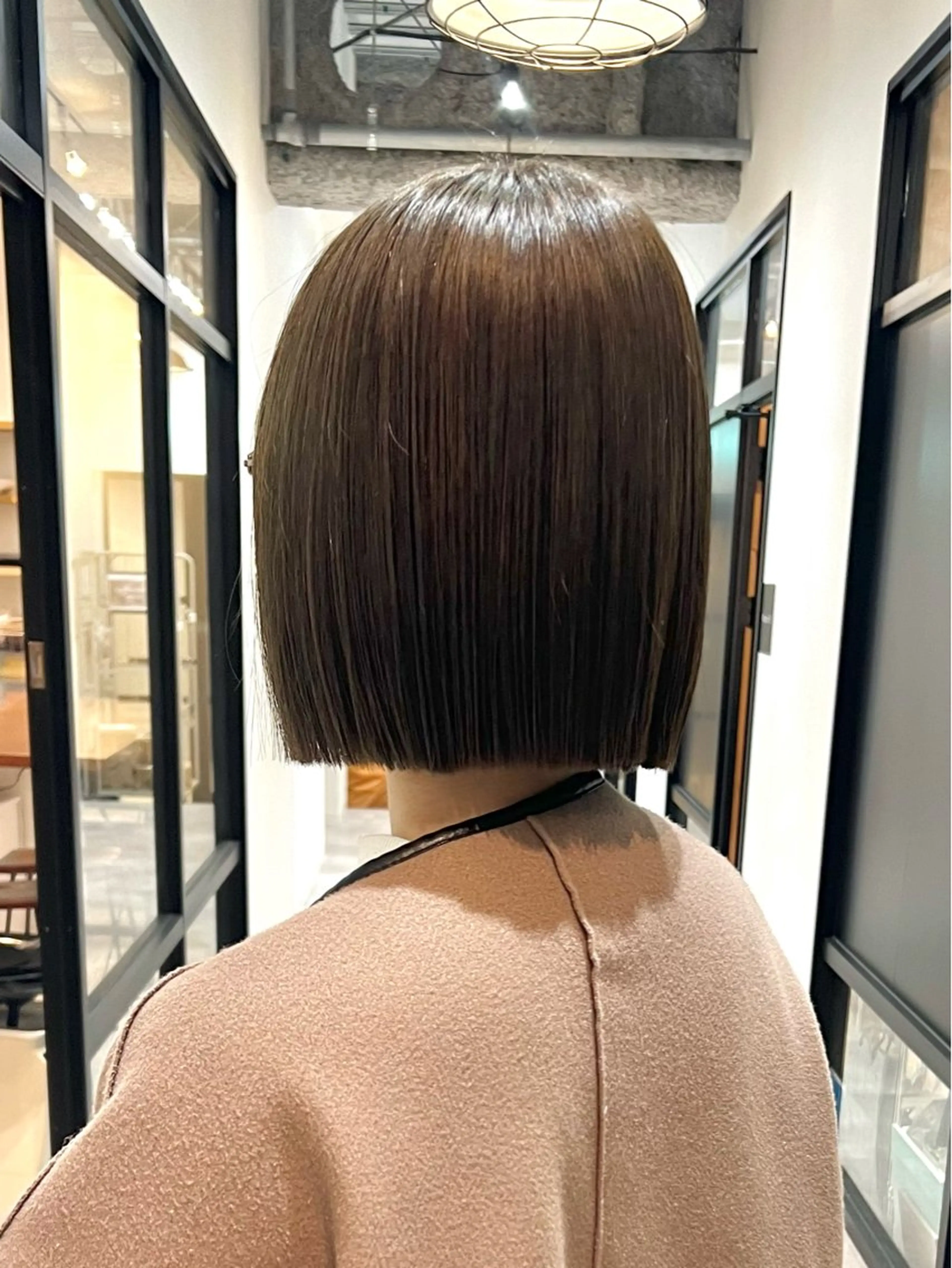 ショート 切りっぱなしボブ ボブ カット トリートメント しおり/パーマ/ newi町田のヘアスタイル