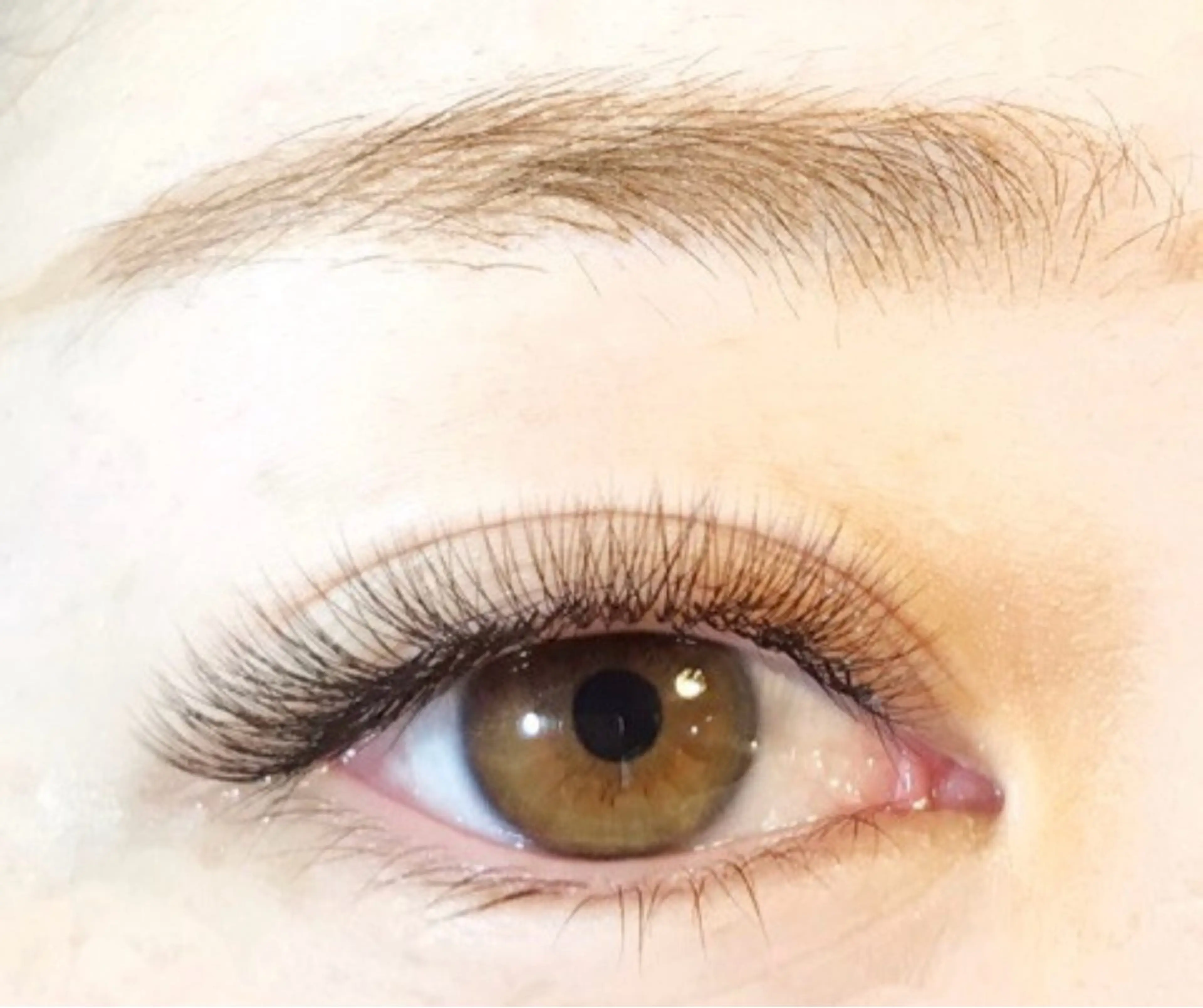 ボリュームラッシュ60～80束の写真