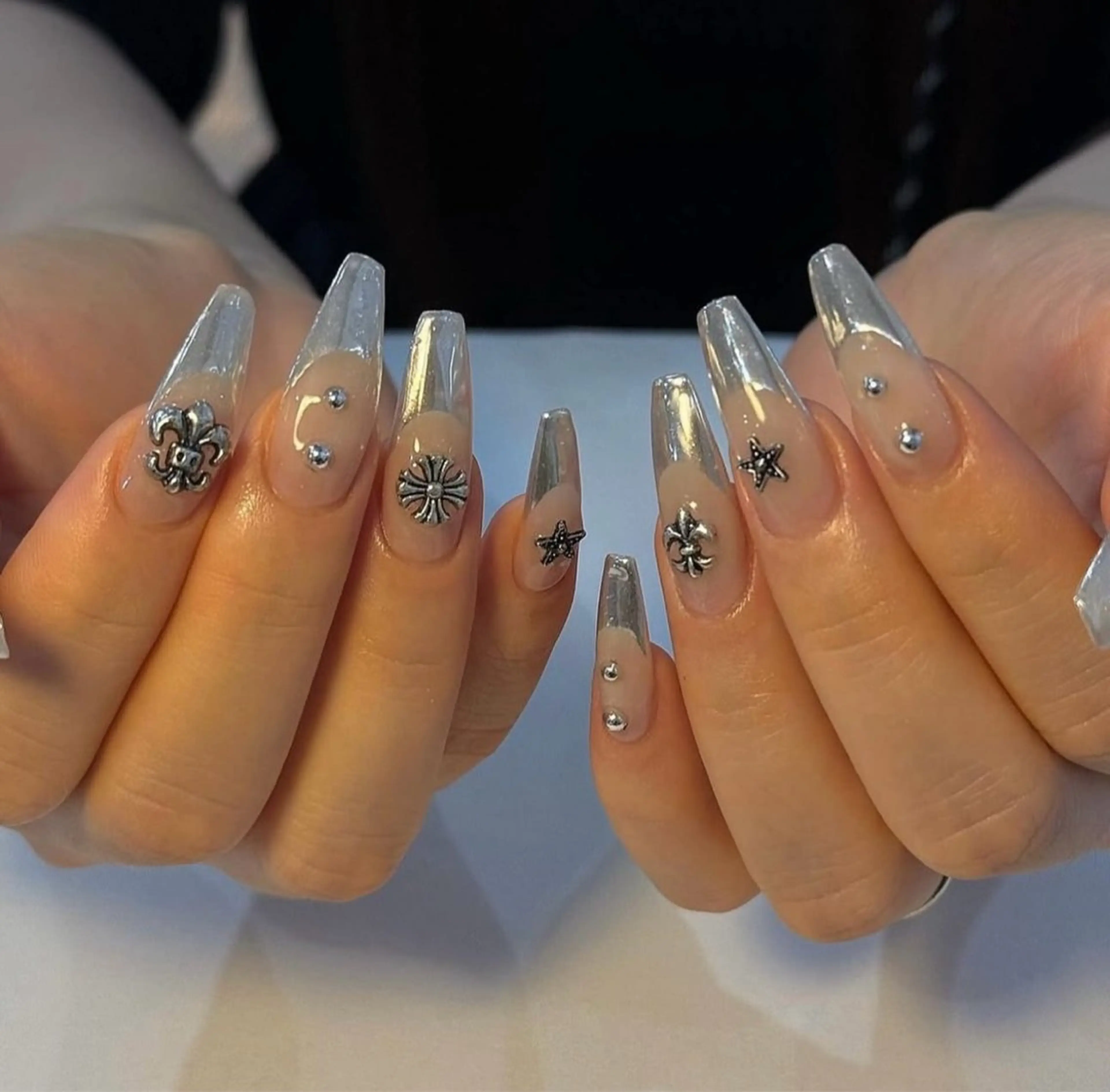 ネイル RiNo Nail Salon所属・RinO Nail 大阪のネイルデザイン