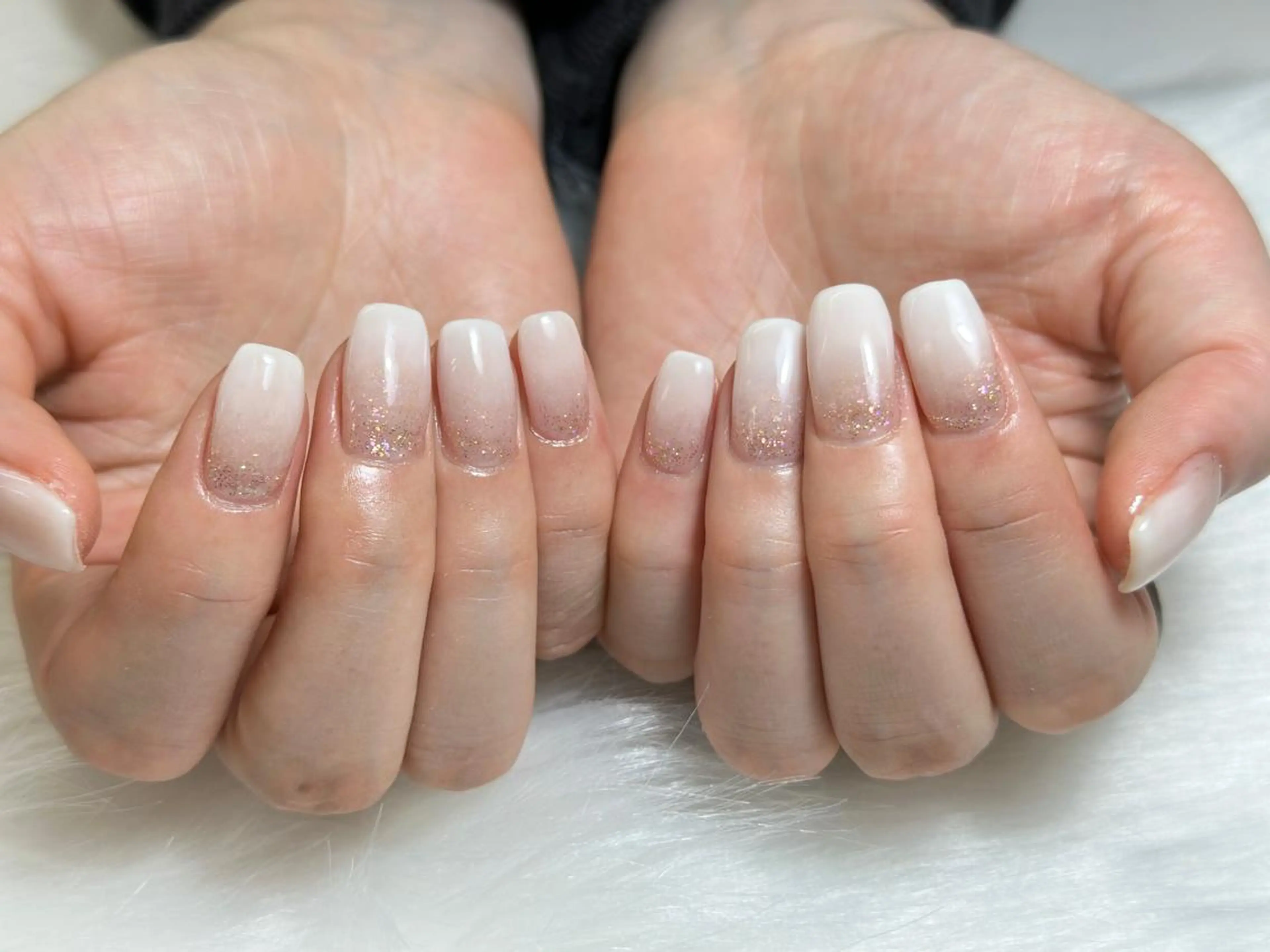 ネイル Mona【パラジェル ・長さ出し専門店】のネイルデザイン