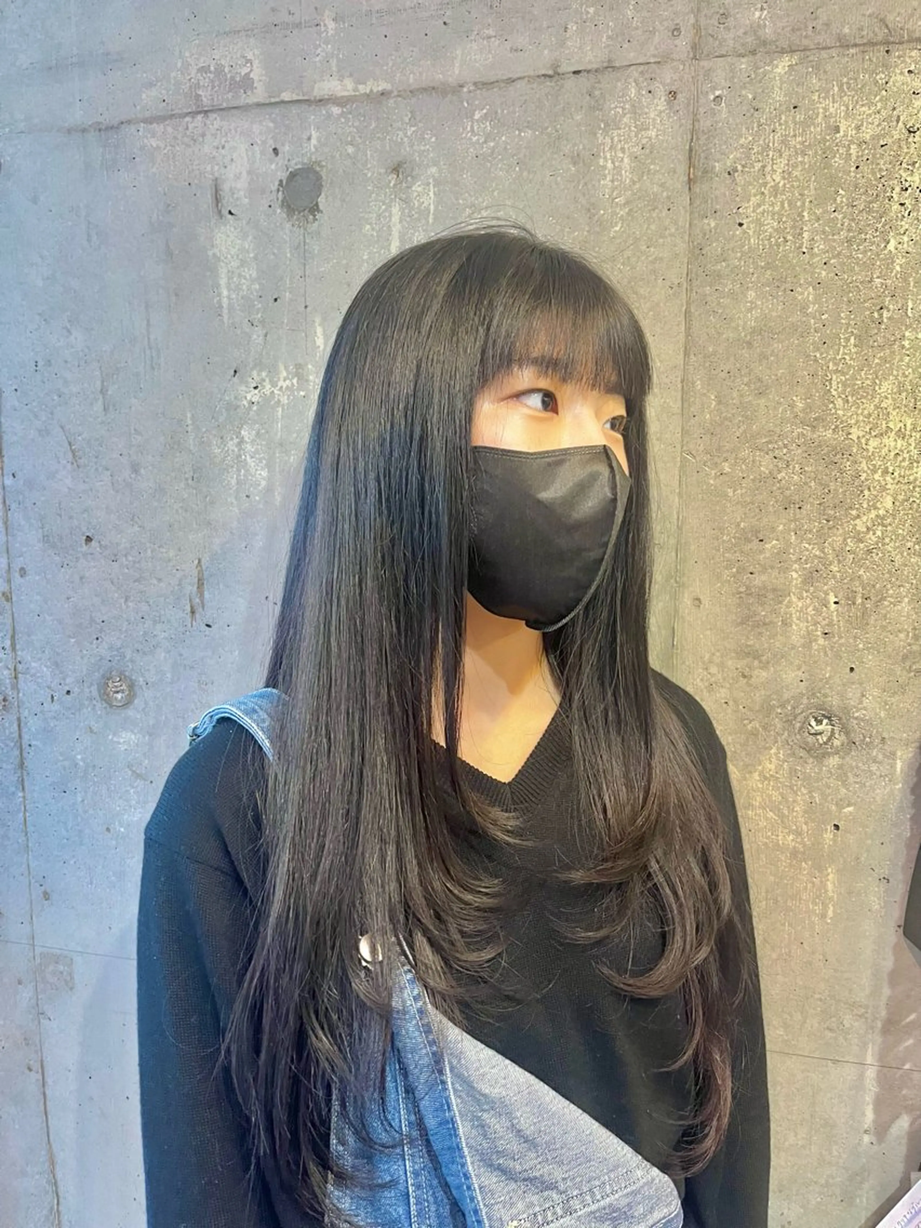 ロング 加藤 涼来のヘアスタイル