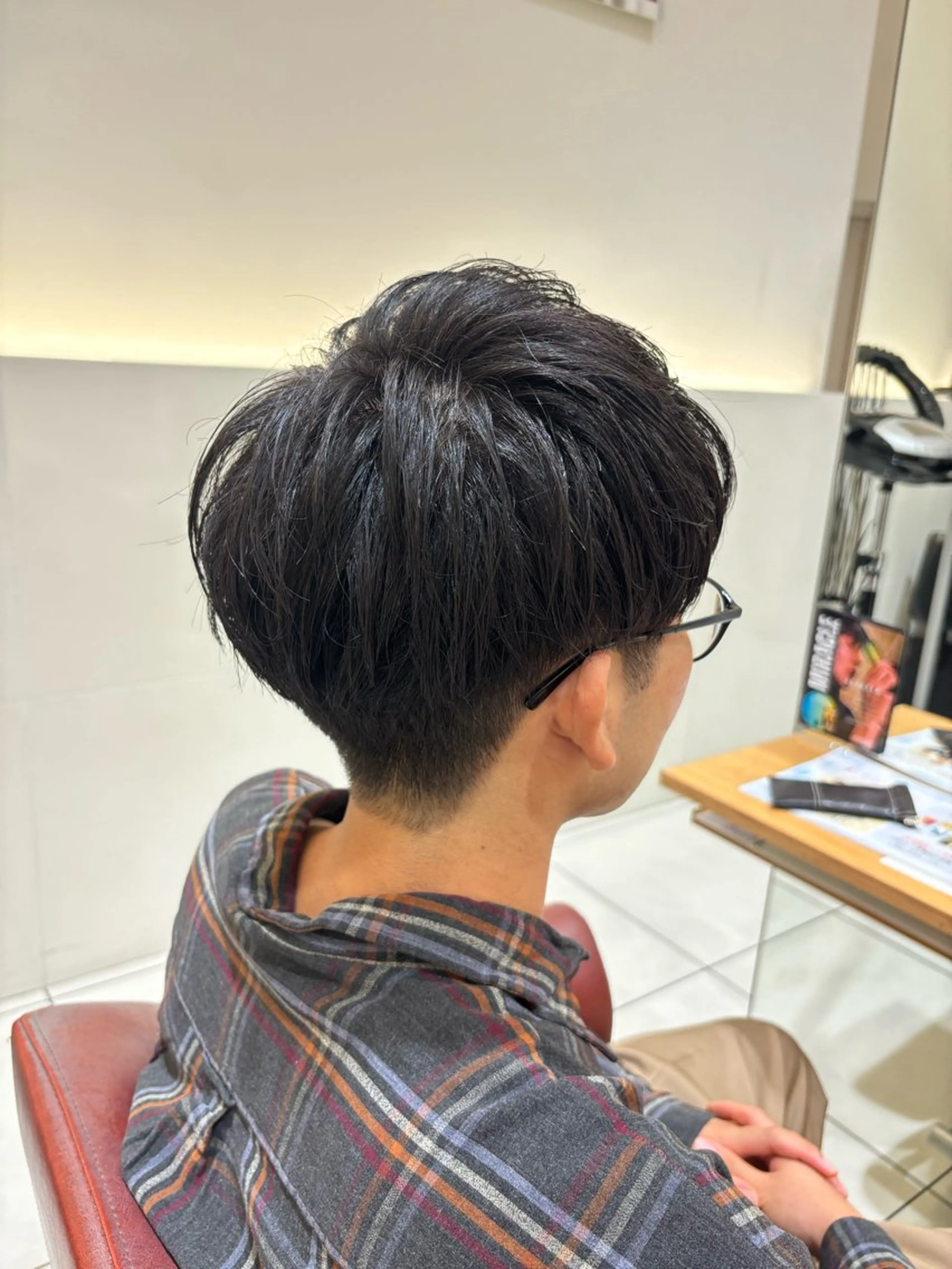 メンズ マッシュ 刈り上げ ZELE AVEDA イオンレイクタウンkaze店所属・薄井 速のヘアスタイル