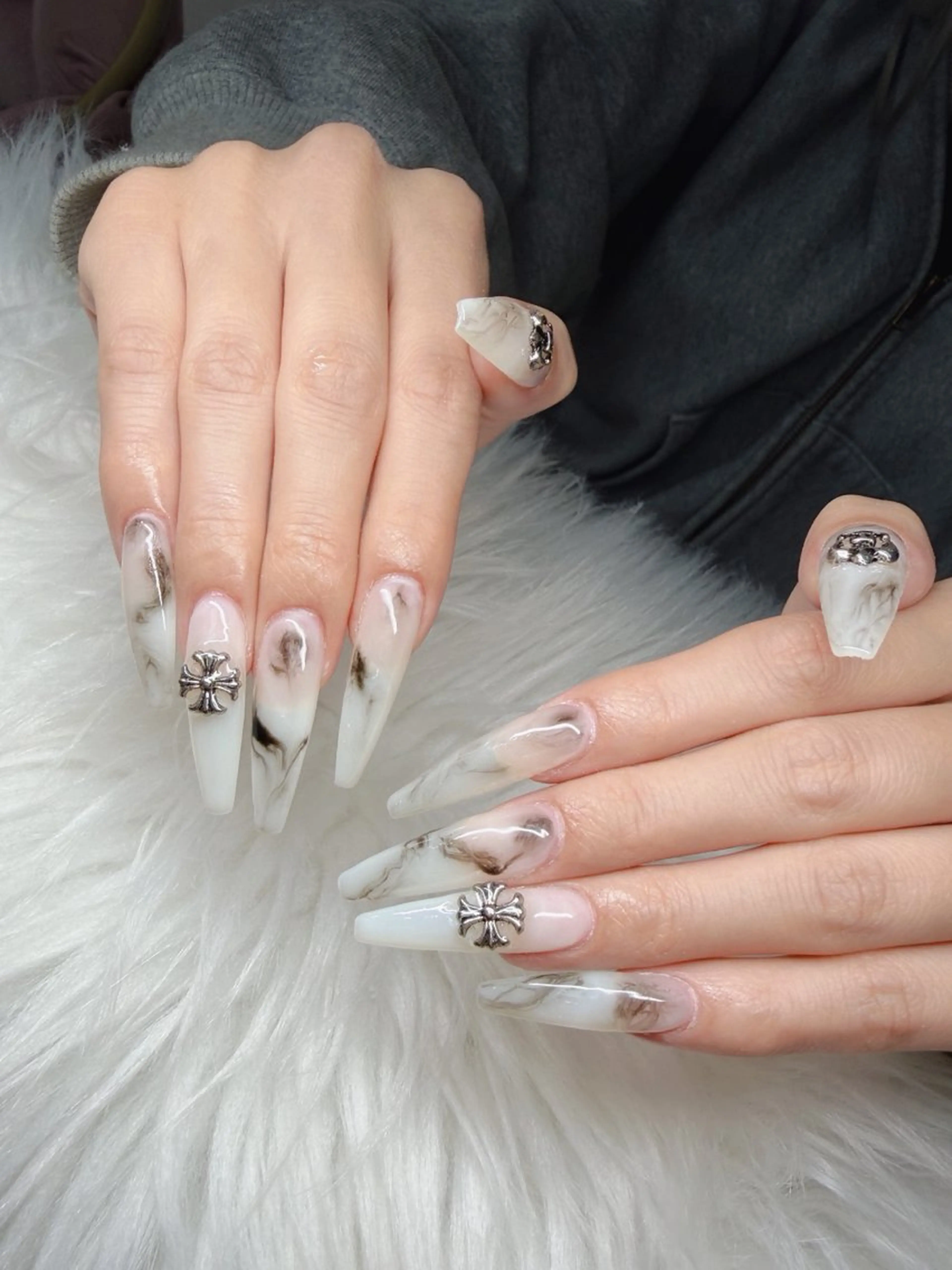 ネイル Lee Nailsのネイルデザイン