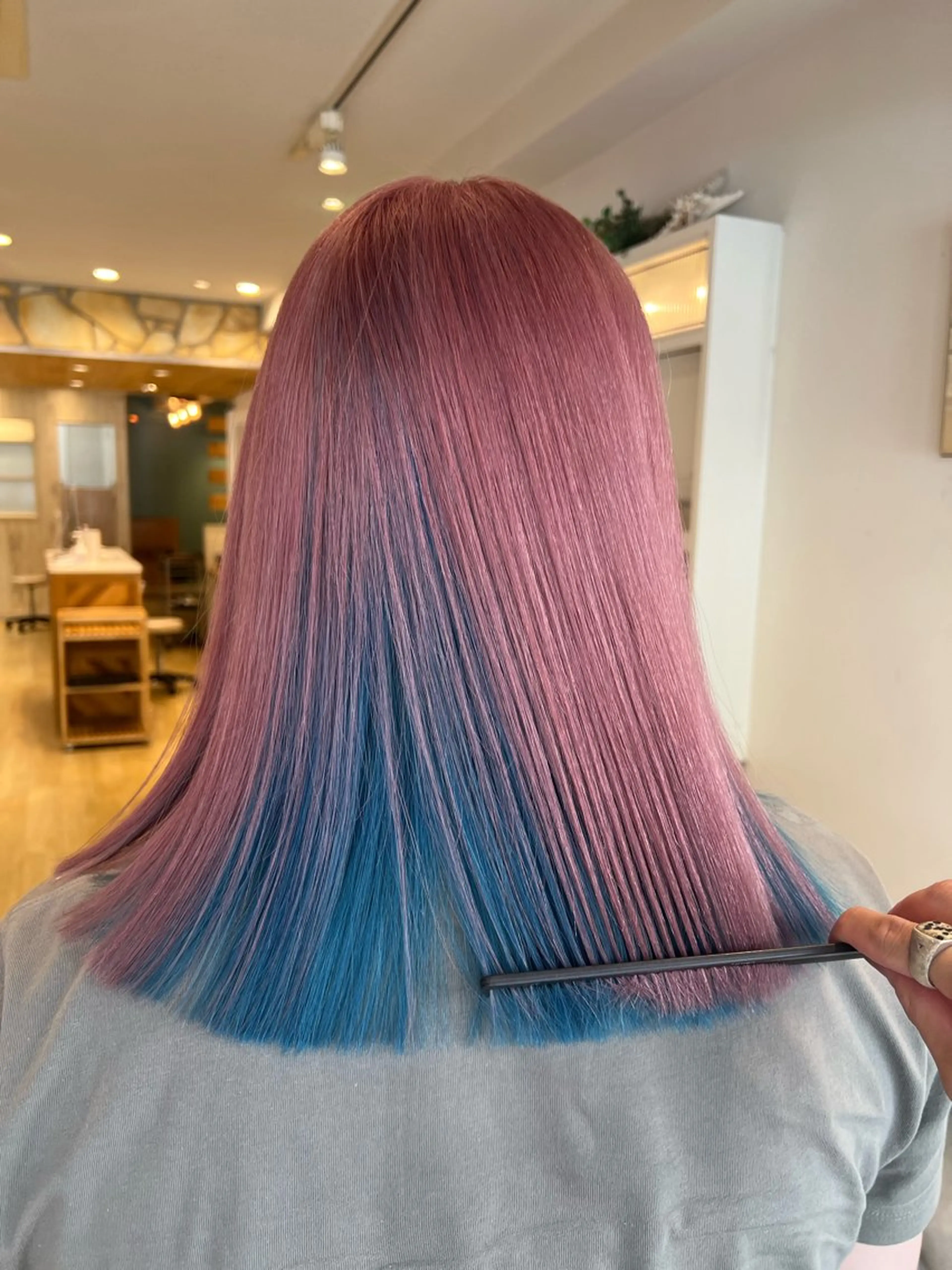 ミディアム ヘアカラー トリートメント 渋谷ハイトーン/ デザインカラー阿部のヘアスタイル