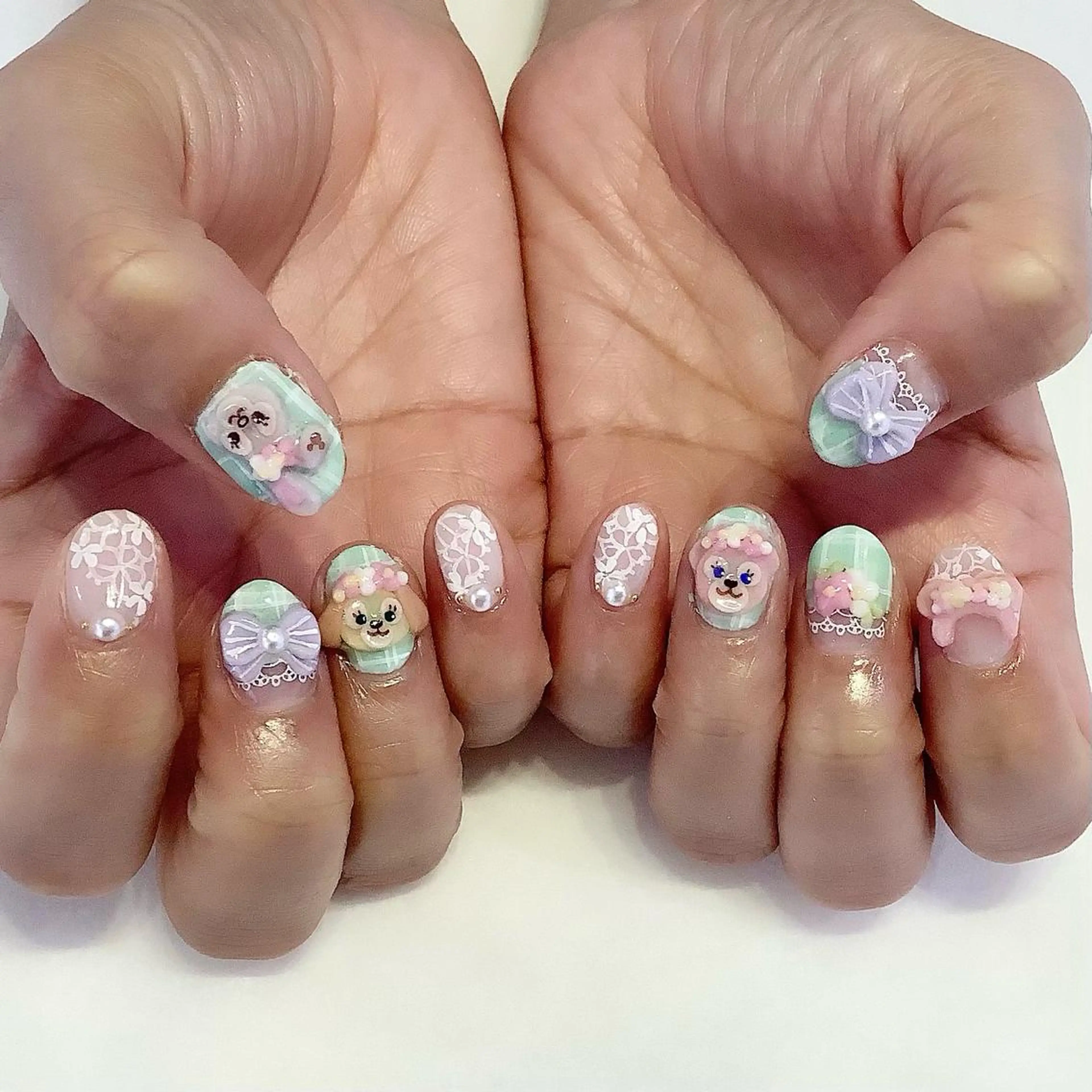 ネイル ハンドネイル 💎🐰 saki. m 🐰💎のネイルデザイン