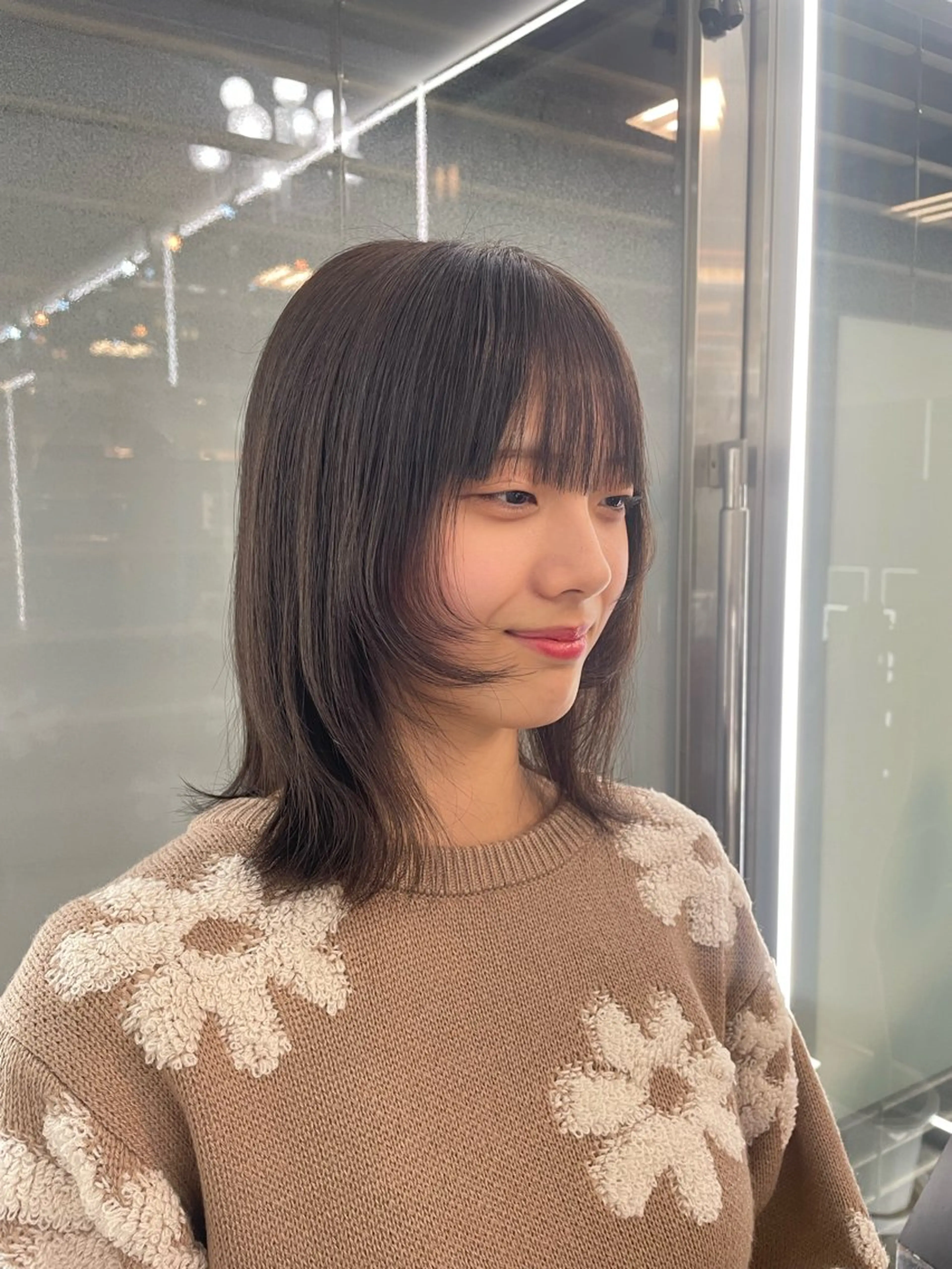 ミディアム lift by mag所属・ユナ ナチュラル／透明感のヘアスタイル