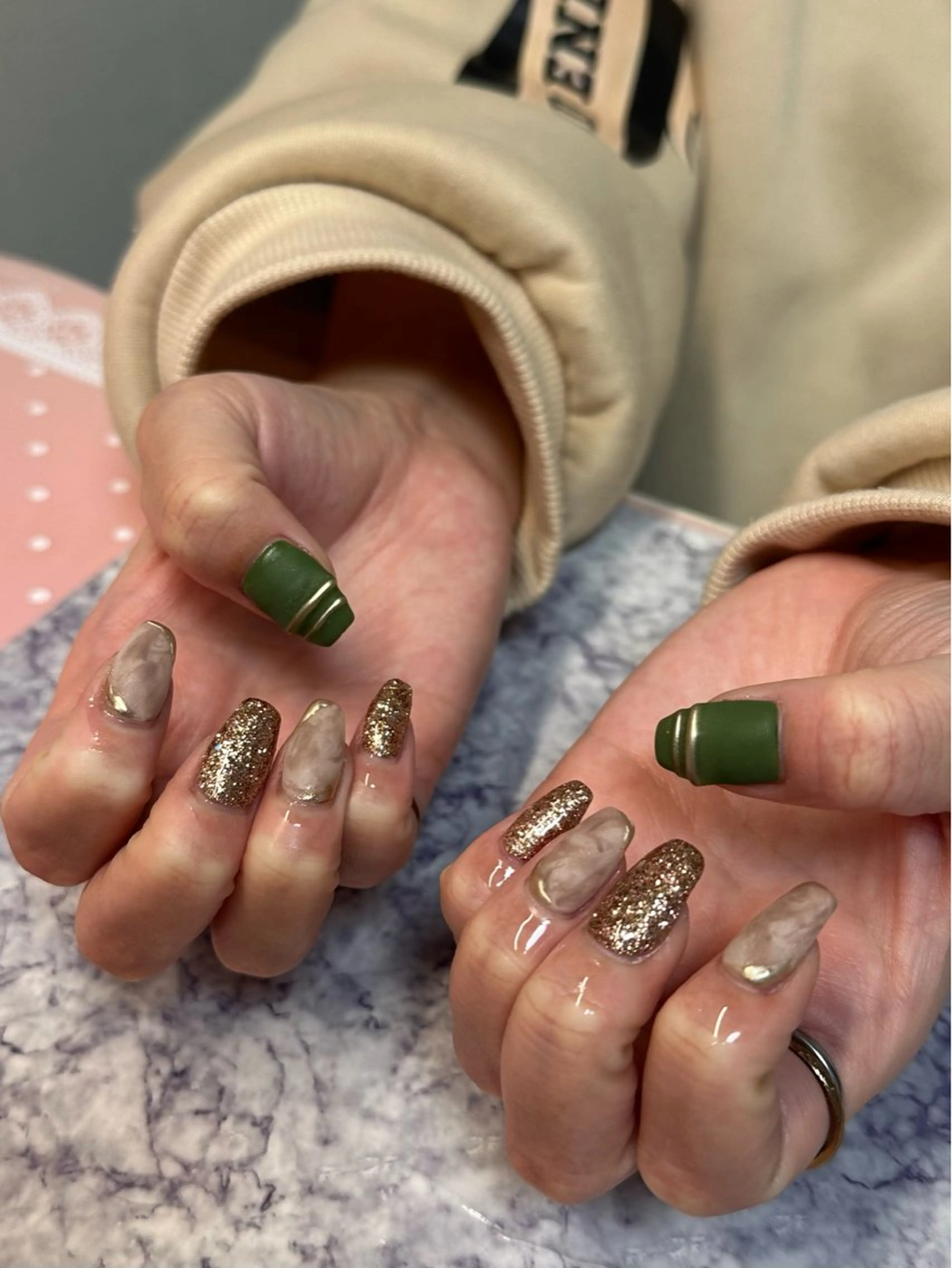 ネイル ハンドネイル フットネイル Pretzels🥨 【プレッツェル】ミウのネイルデザイン